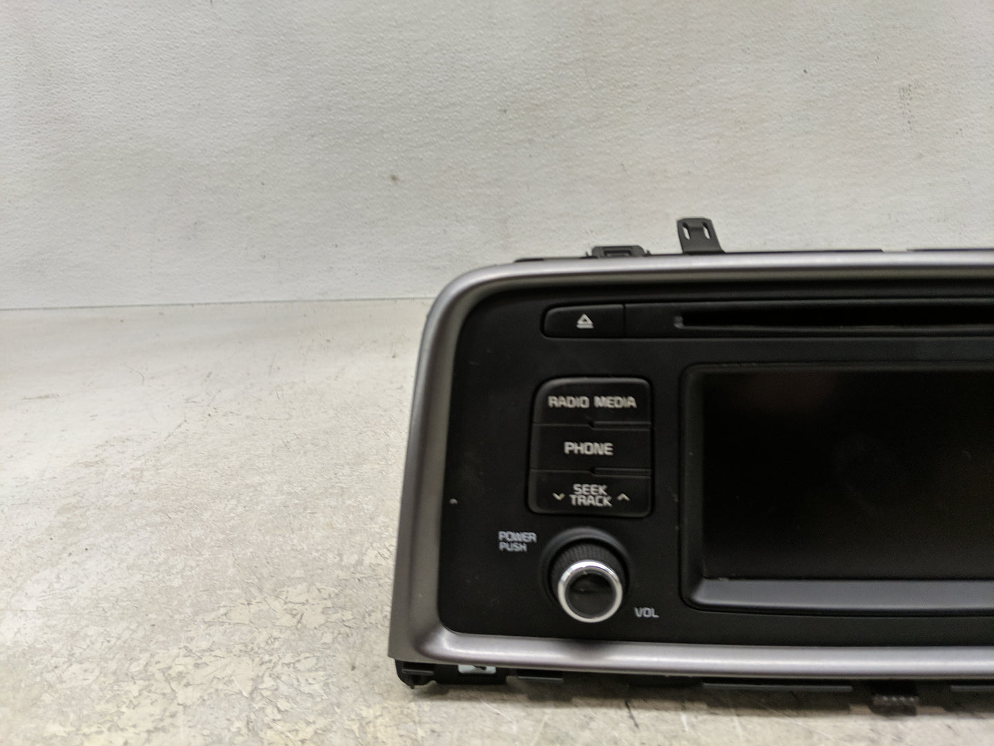 2017-2018 Kia Optima Radio AM FM Cd Player Receiver Replacement P/N:96180-A8150WK Fits Fits 2017 2018 OEM Used Auto Parts - 