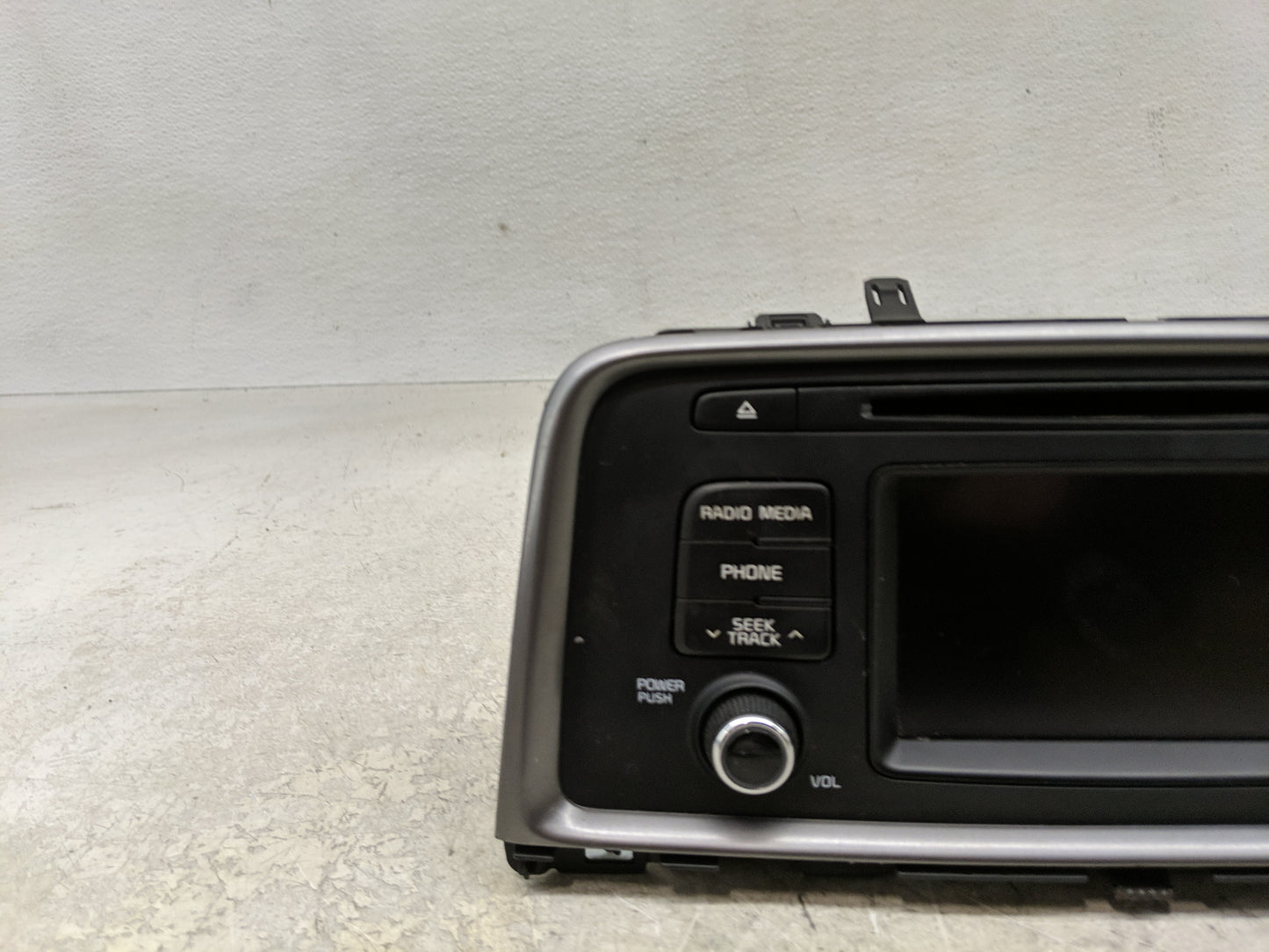 2017-2018 Kia Optima Radio AM FM Cd Player Receiver Replacement P/N:96180-A8150WK Fits Fits 2017 2018 OEM Used Auto Parts - 