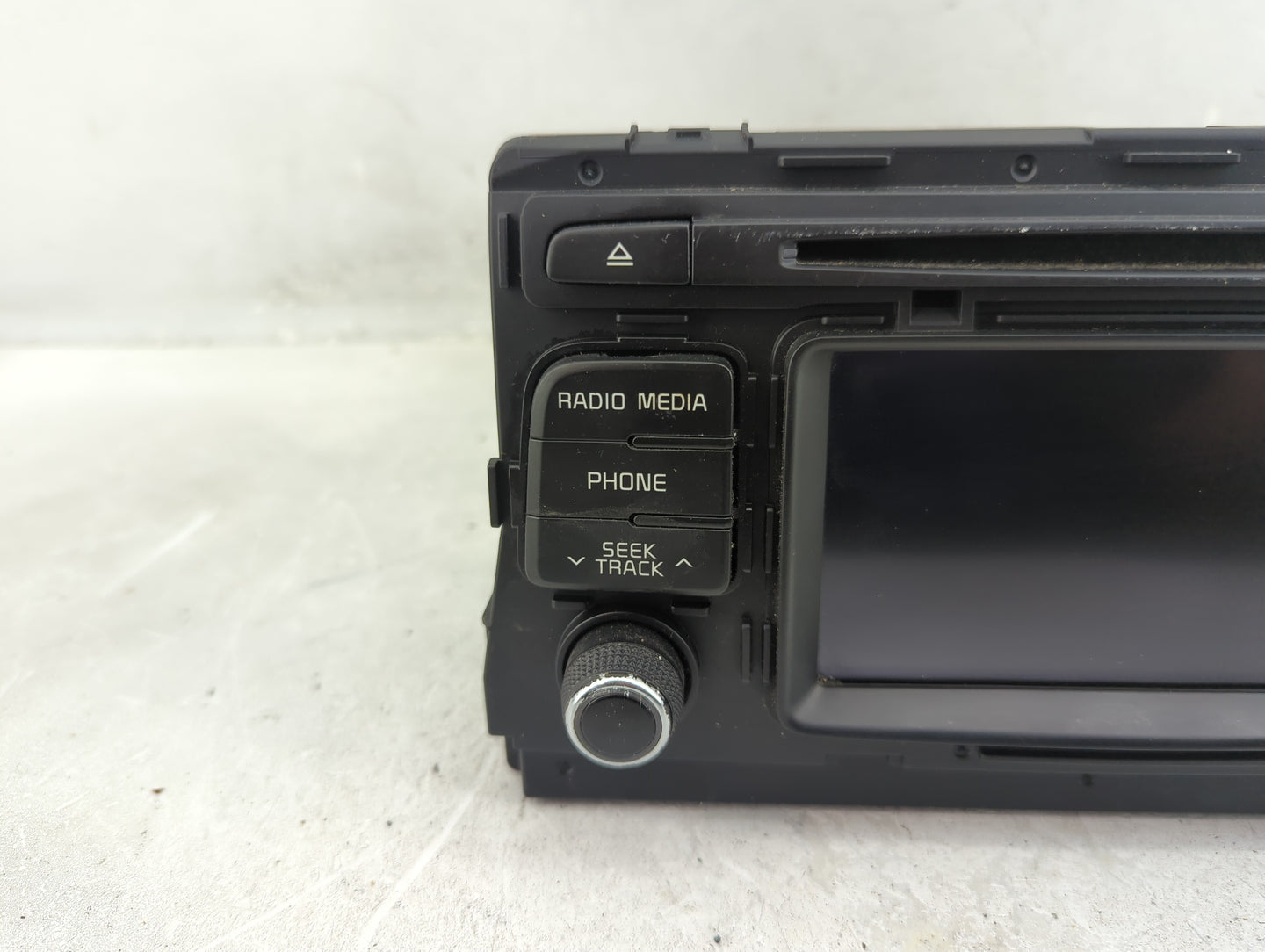 2017-2018 Kia Optima Radio AM FM Cd Player Receiver Replacement P/N:96180-A8150WK Fits Fits 2017 2018 OEM Used Auto Parts - 