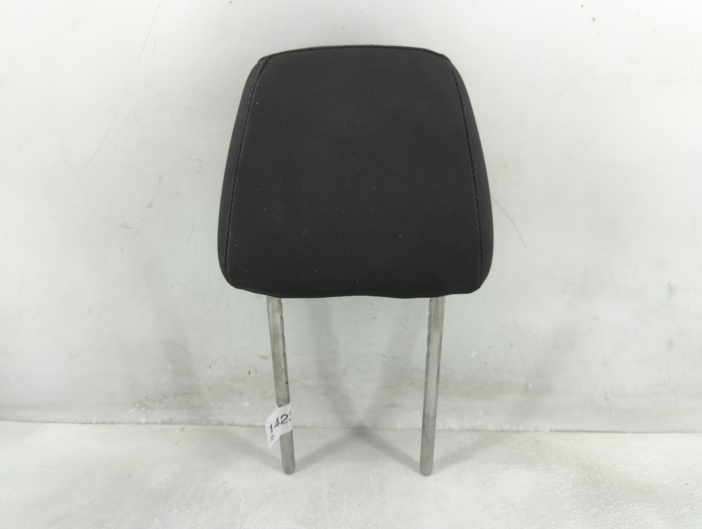 2017 Kia Optima Headrest Head Rest Front Driver Seat Black - Oemusedautoparts1.com