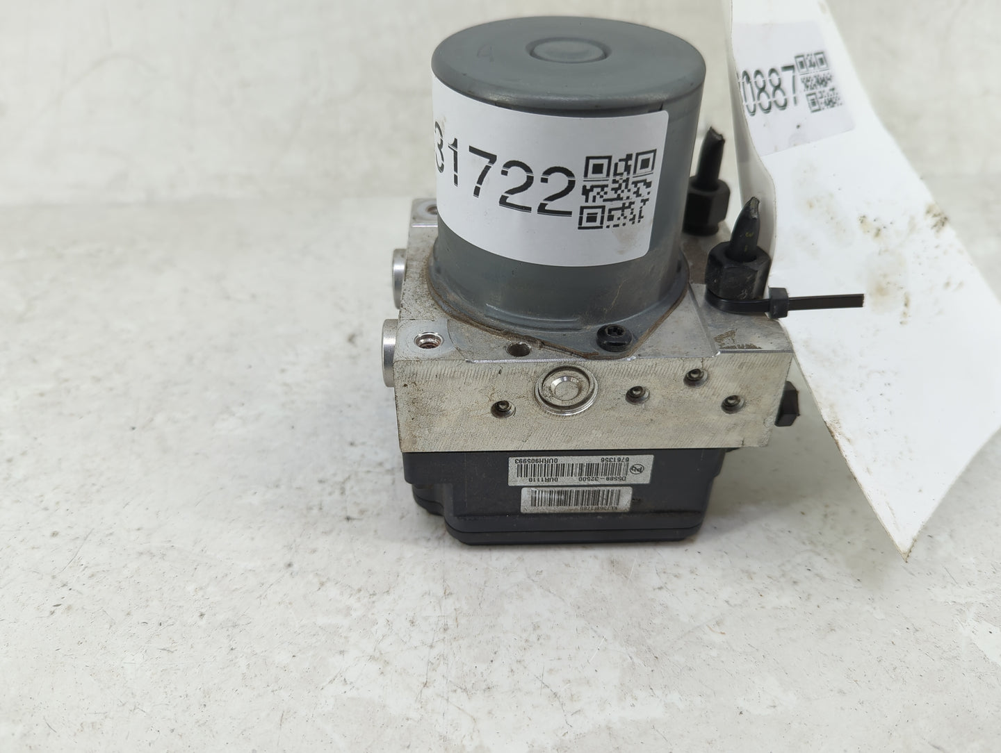 2016-2020 Kia Optima Throttle Body P/N:58900-D5060 Fits Fits 2015 2016 2017 2018 2019 2020 2021 2022 OEM Used Auto Parts - O