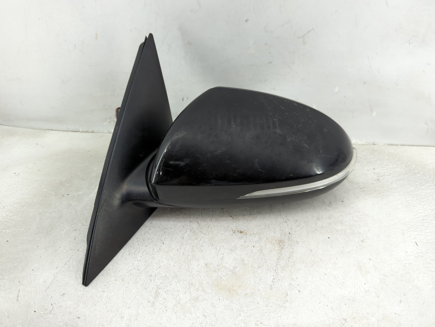 2017-2020 Kia Optima Driver Side View Mirror - Left Door Mirror OEM Used - Oemusedautoparts1.com