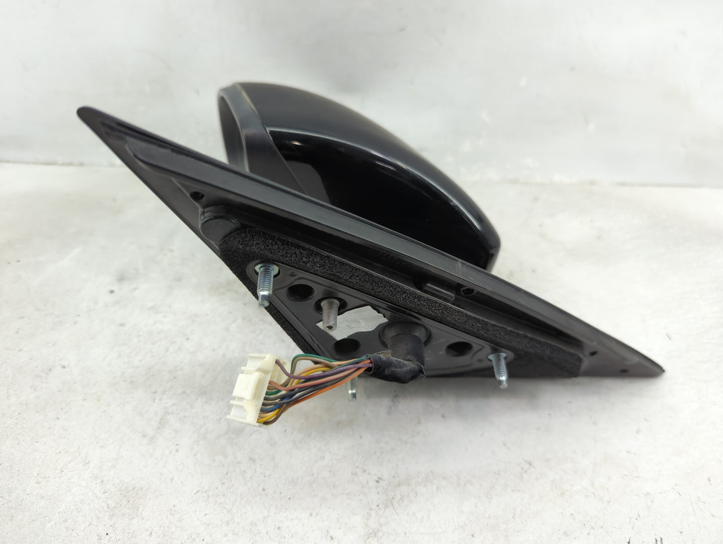 2017-2020 Kia Optima Driver Side View Mirror - Left Door Mirror OEM Used - Oemusedautoparts1.com