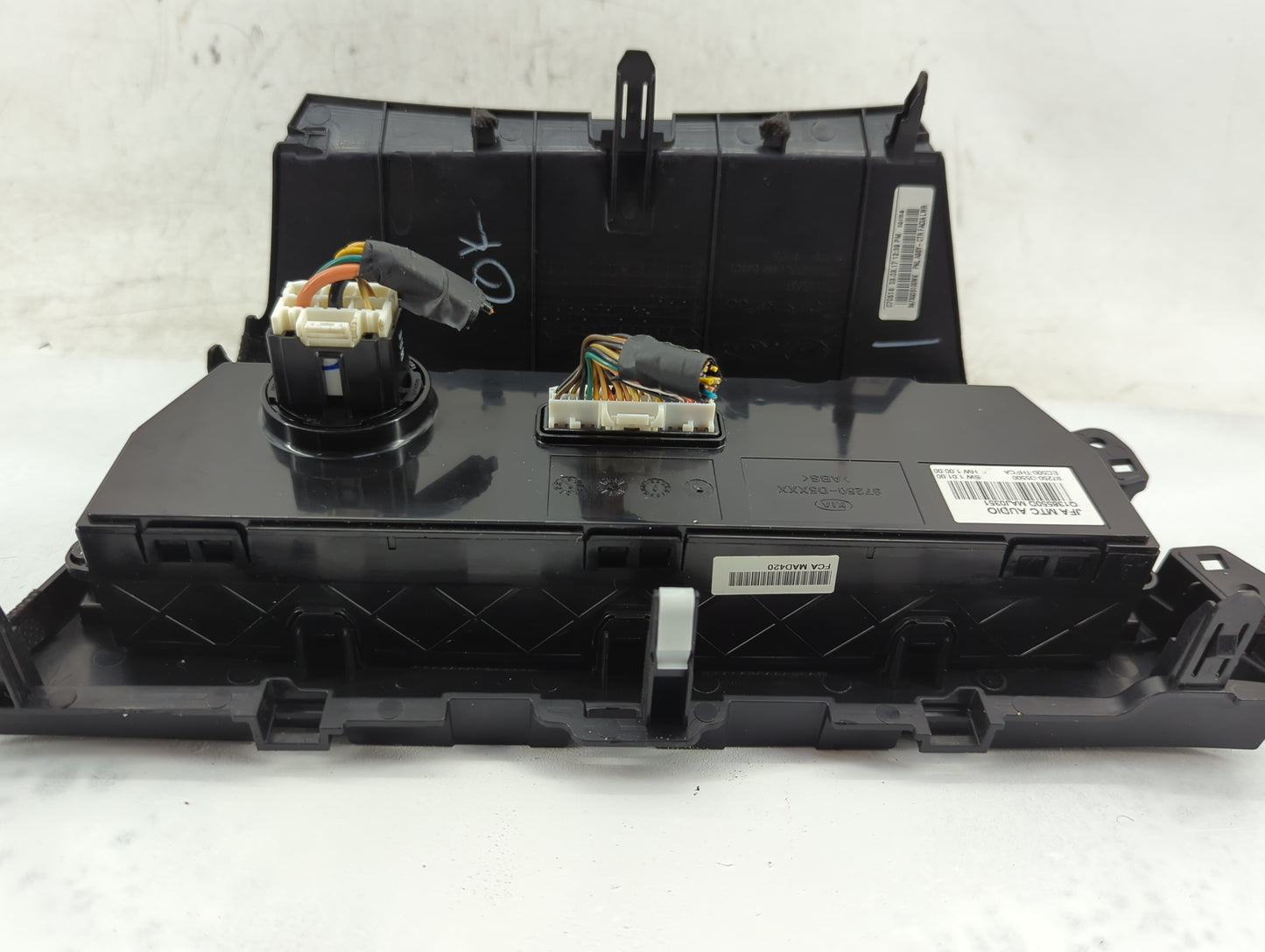 2016-2018 Kia Optima Climate Control Module Temperature AC/Heater Replacement P/N:97250-D5500 Fits Fits 2016 2017 2018 OEM U