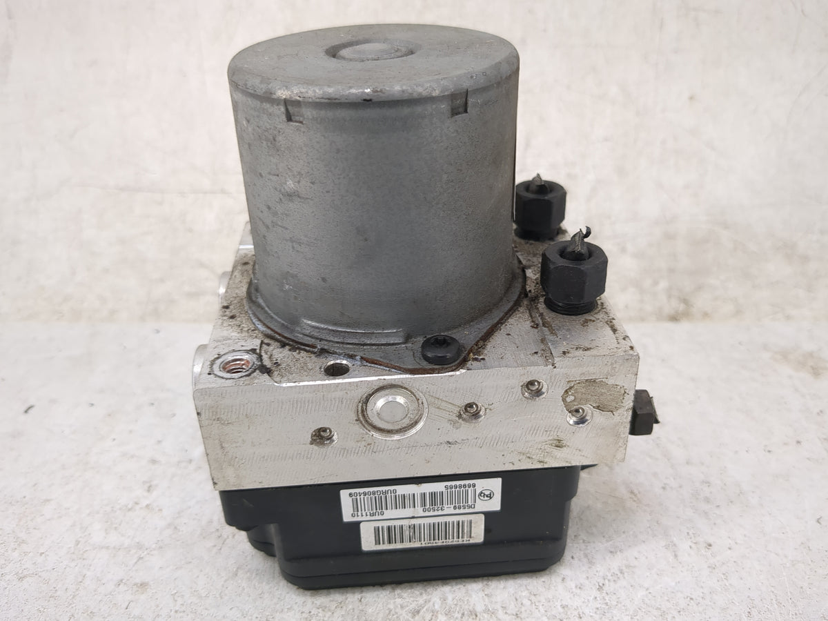 2017-2018 Kia Optima Anti-Lock Brake ABS Pump Module Actuator OEM P/N:D5589-22500 58920-D5589, 0URG806409 Fits Fits 2017 201