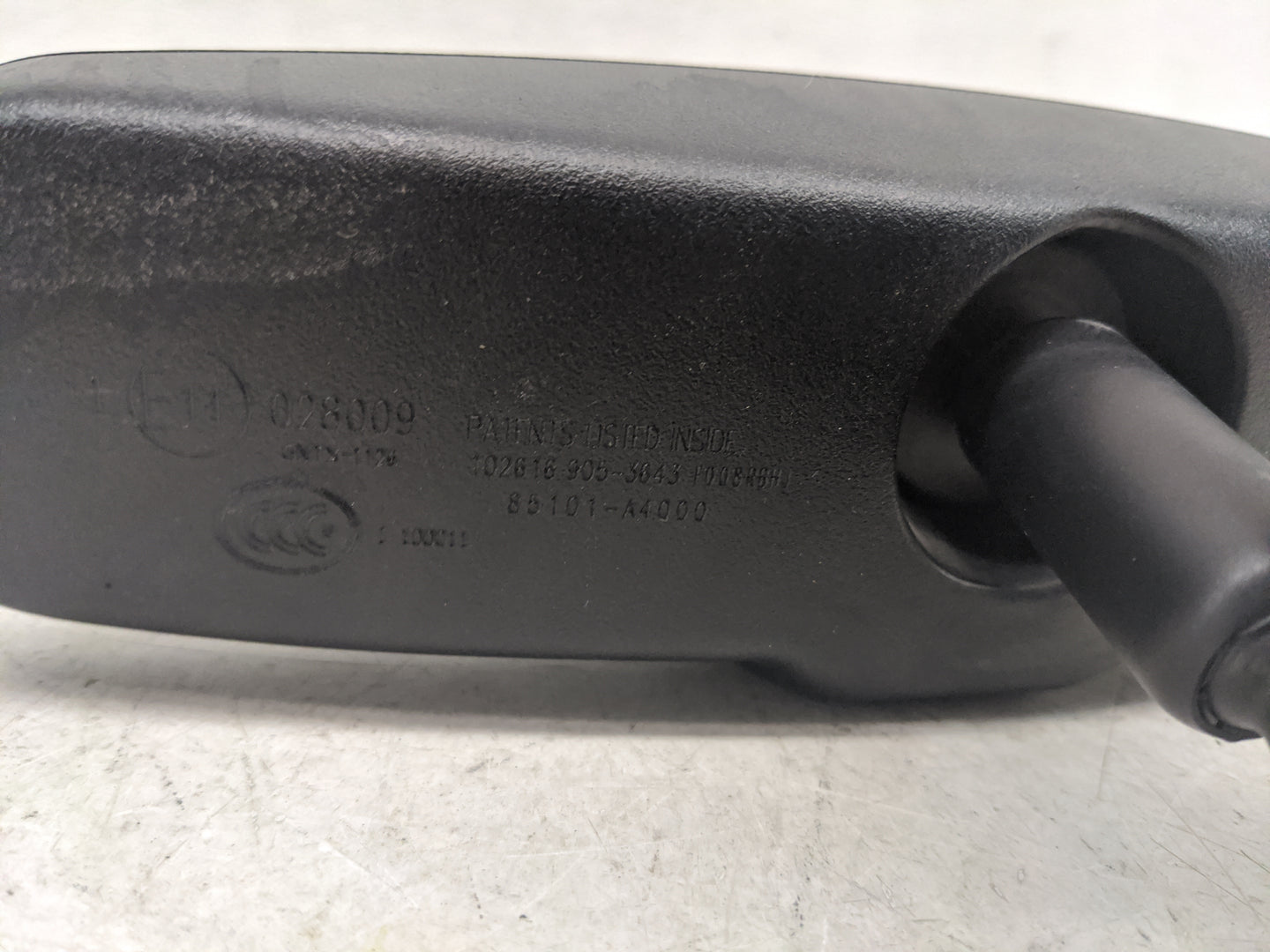 2016-2020 Kia Optima Interior Rear View Mirror Replacement OEM P/N:028009 85101-A4000 Fits OEM Used Auto Parts - Oemusedauto