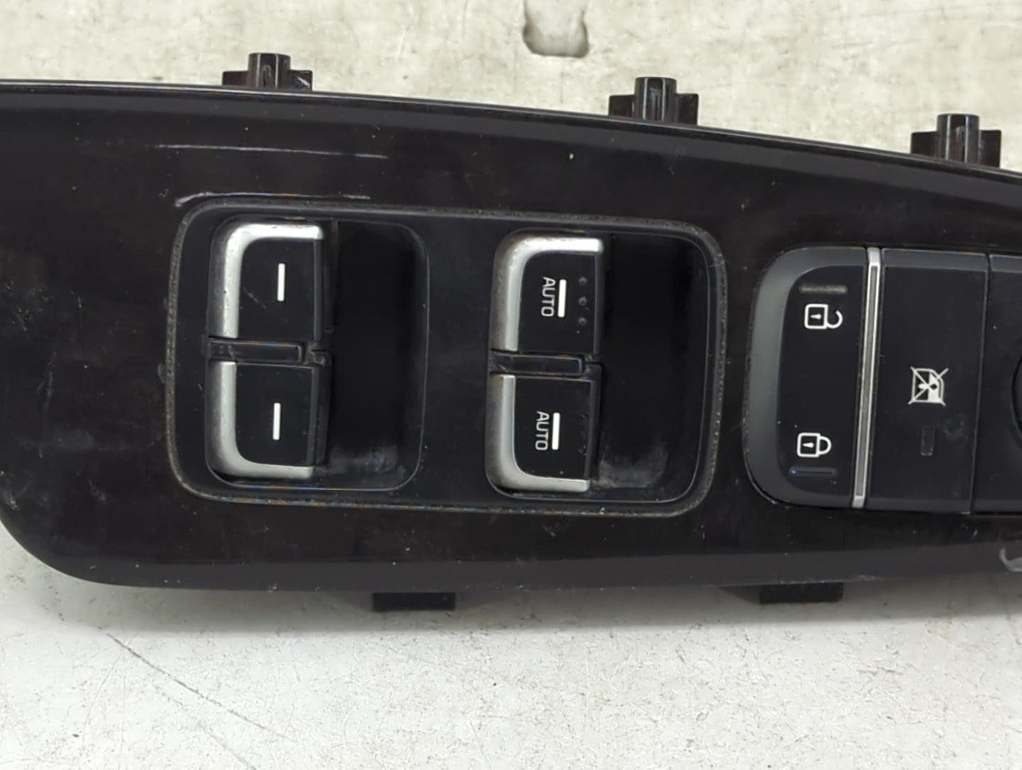 2016-2020 Kia Optima Master Power Window Switch Replacement Driver Side Left P/N:93572-D4210 93572-D4210 JG7 Fits OEM Used A