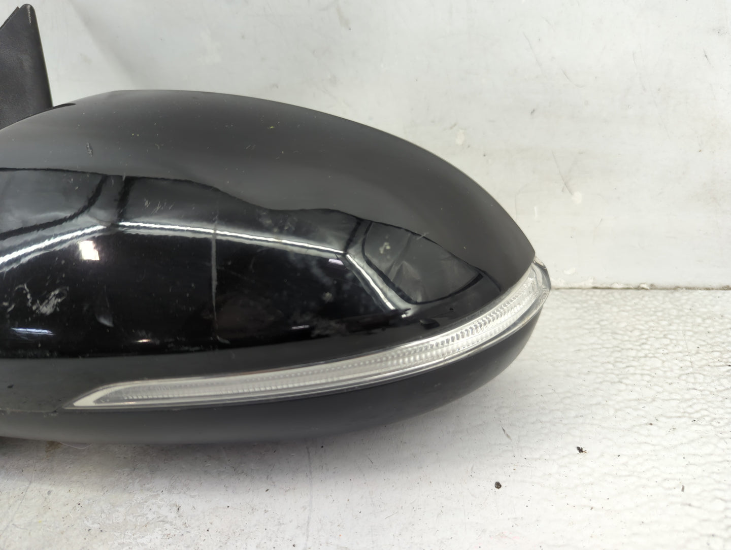 2016-2018 Kia Optima Driver Side View Mirror - Left Door Mirror OEM Used - Oemusedautoparts1.com
