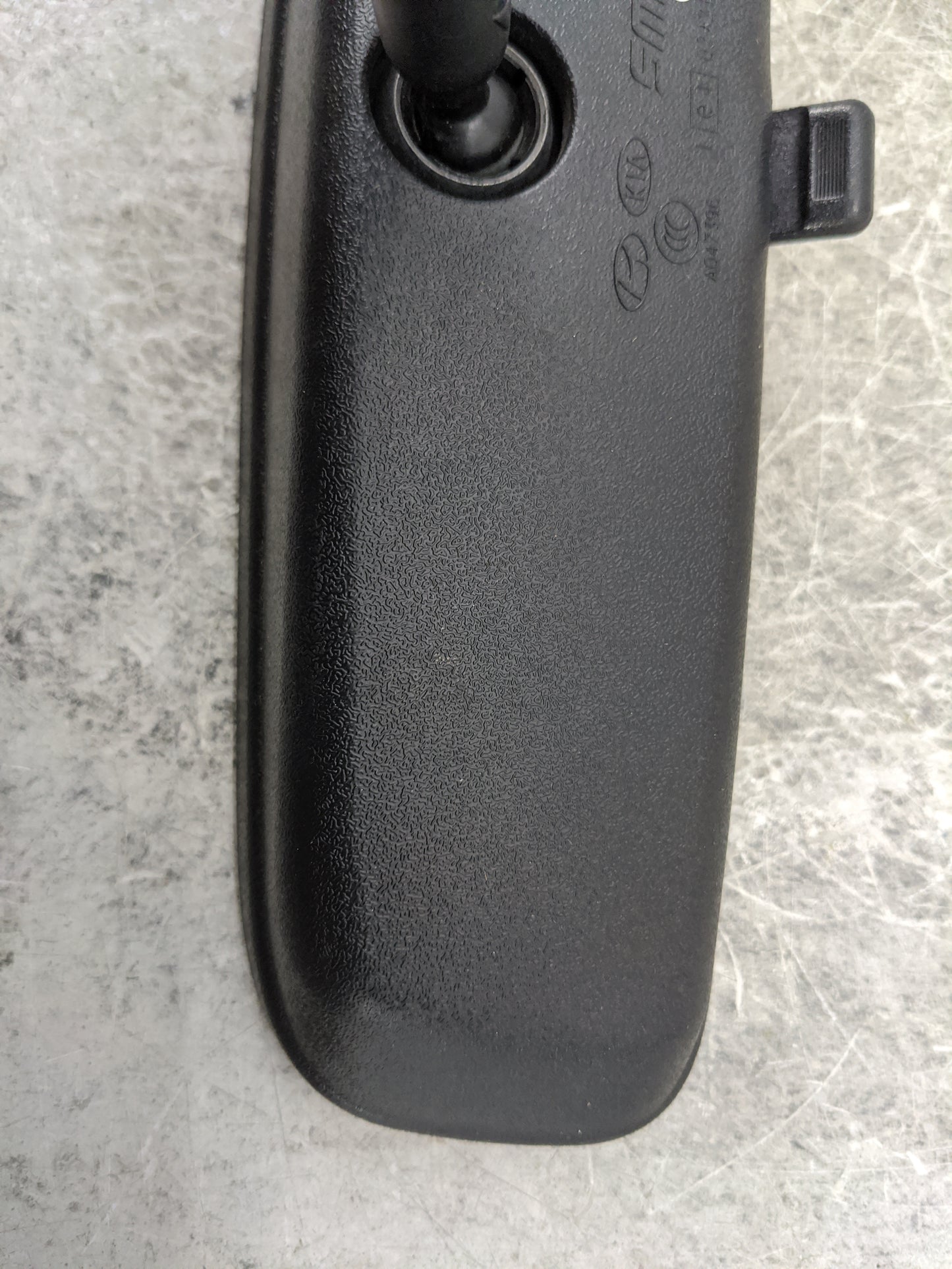2011-2020 Kia Optima Interior Rear View Mirror Replacement OEM P/N:E4012143 Fits OEM Used Auto Parts - Oemusedautoparts1.com