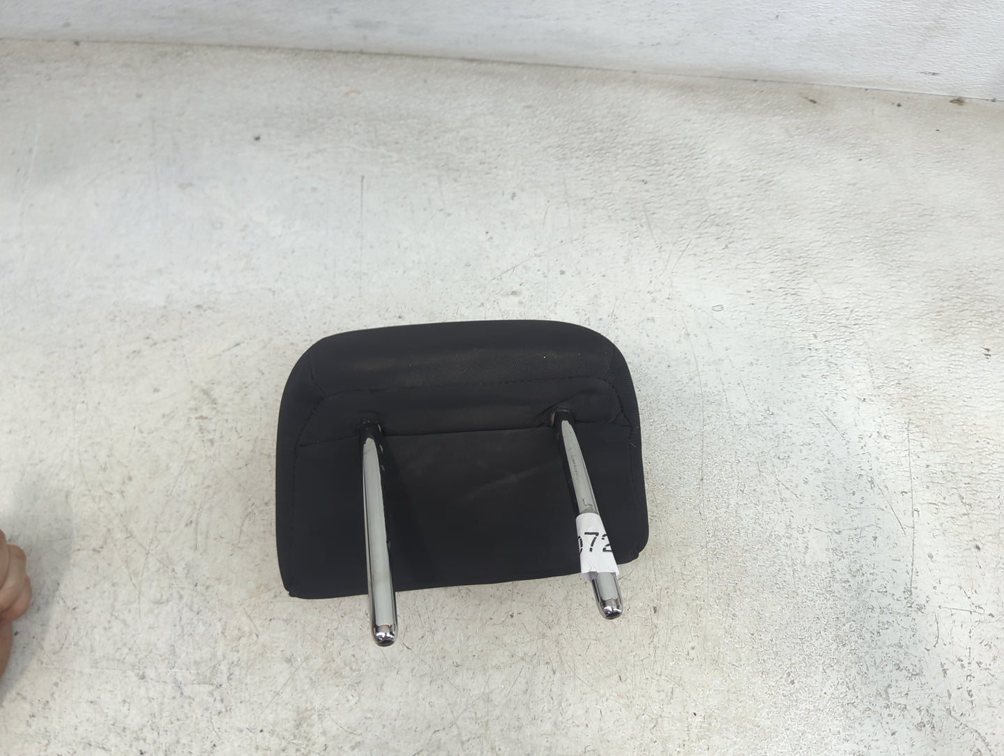 2016-2018 Kia Optima Headrest Head Rest Front Driver Seat Black 1470725 - Oemusedautoparts1.com