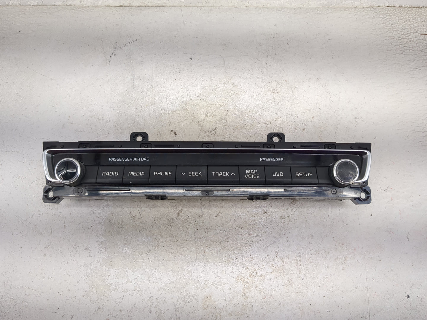 2016-2019 Kia Optima Radio Control Panel 1475057 - Oemusedautoparts1.com