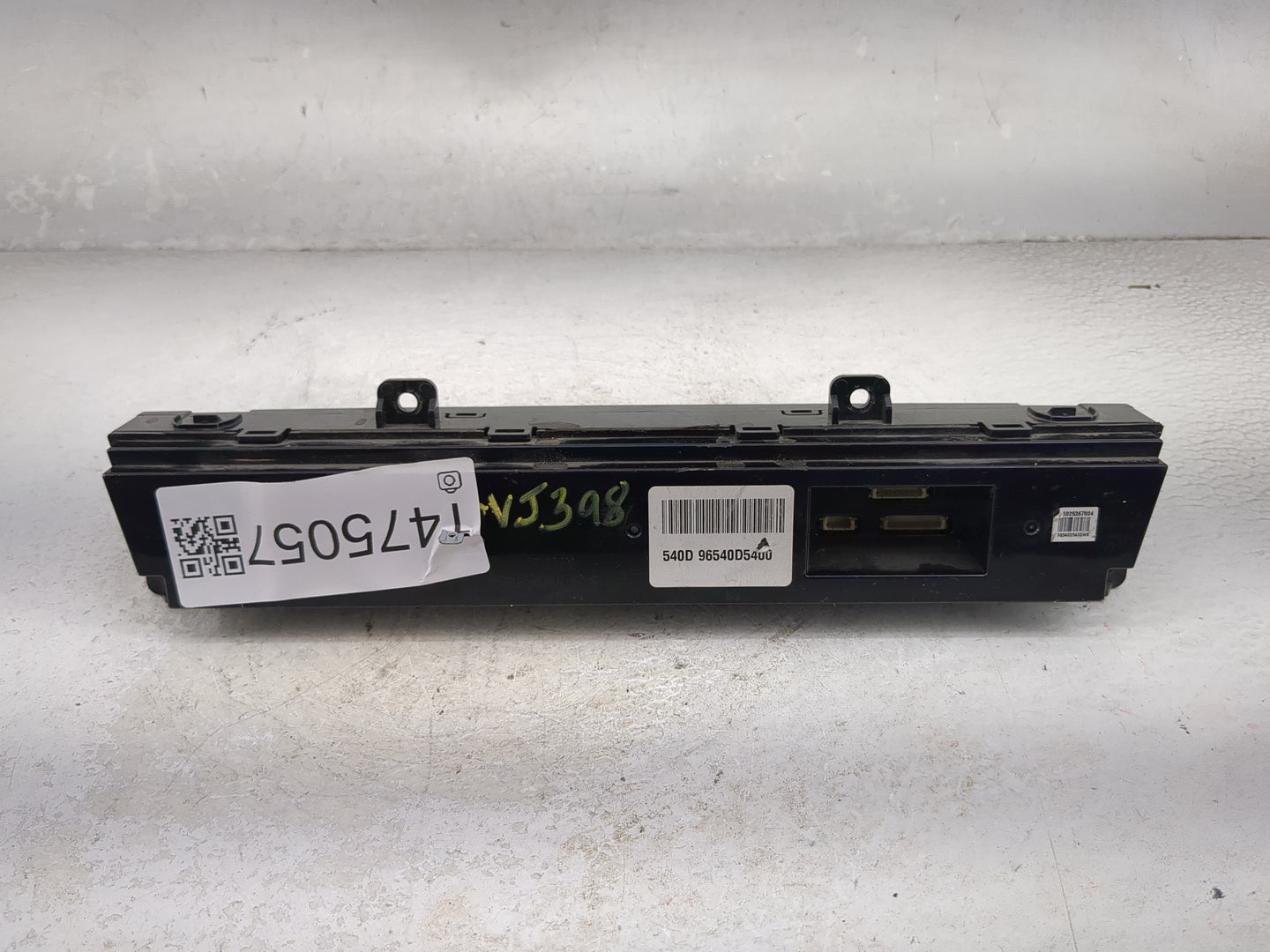 2016-2019 Kia Optima Radio Control Panel 1475057 - Oemusedautoparts1.com
