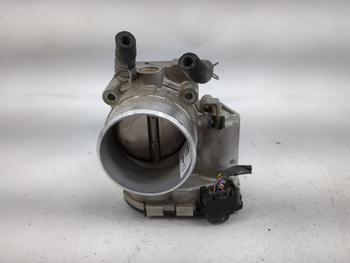 2016-2020 Kia Optima Throttle Body P/N:35100-2G600 0280750618 Fits Fits 2015 2016 2017 2018 2019 2020 2021 OEM Used Auto Par