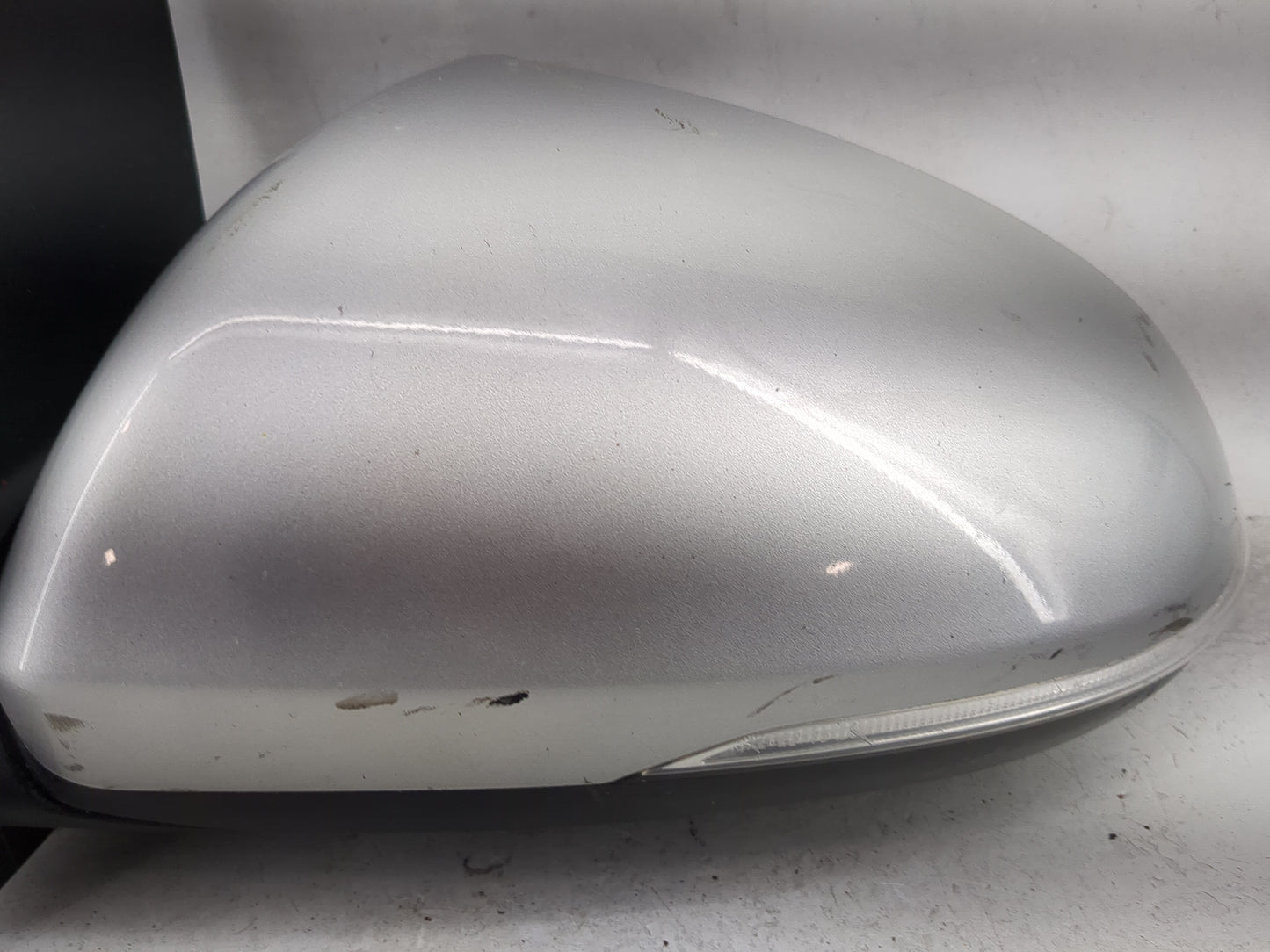2016-2018 Kia Optima Driver Side View Mirror - Left Door Mirror OEM Used - Oemusedautoparts1.com