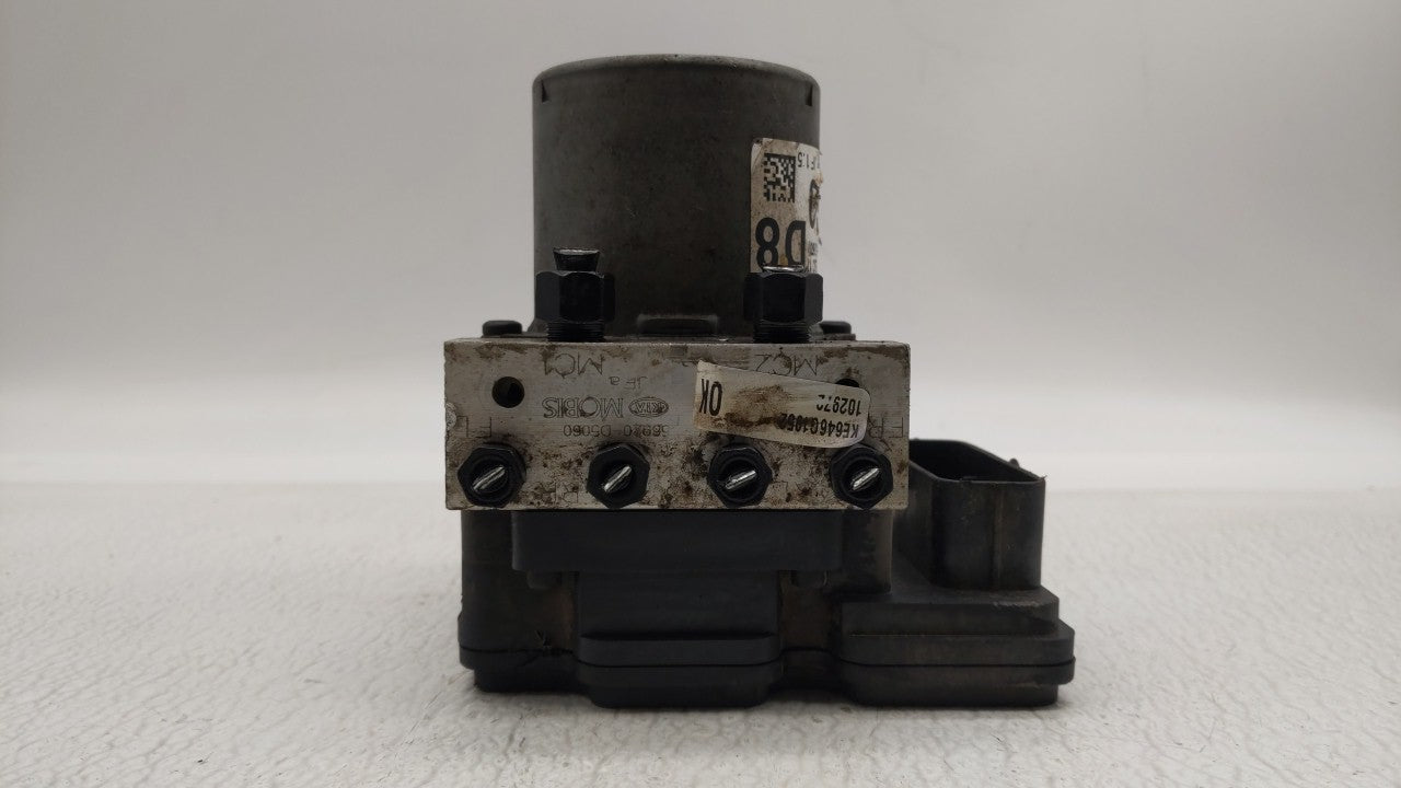 2017-2018 Kia Optima ABS Pump Control Module Replacement P/N:58900-D5060 58920-D5060 Fits Fits 2017 2018 OEM Used Auto Parts