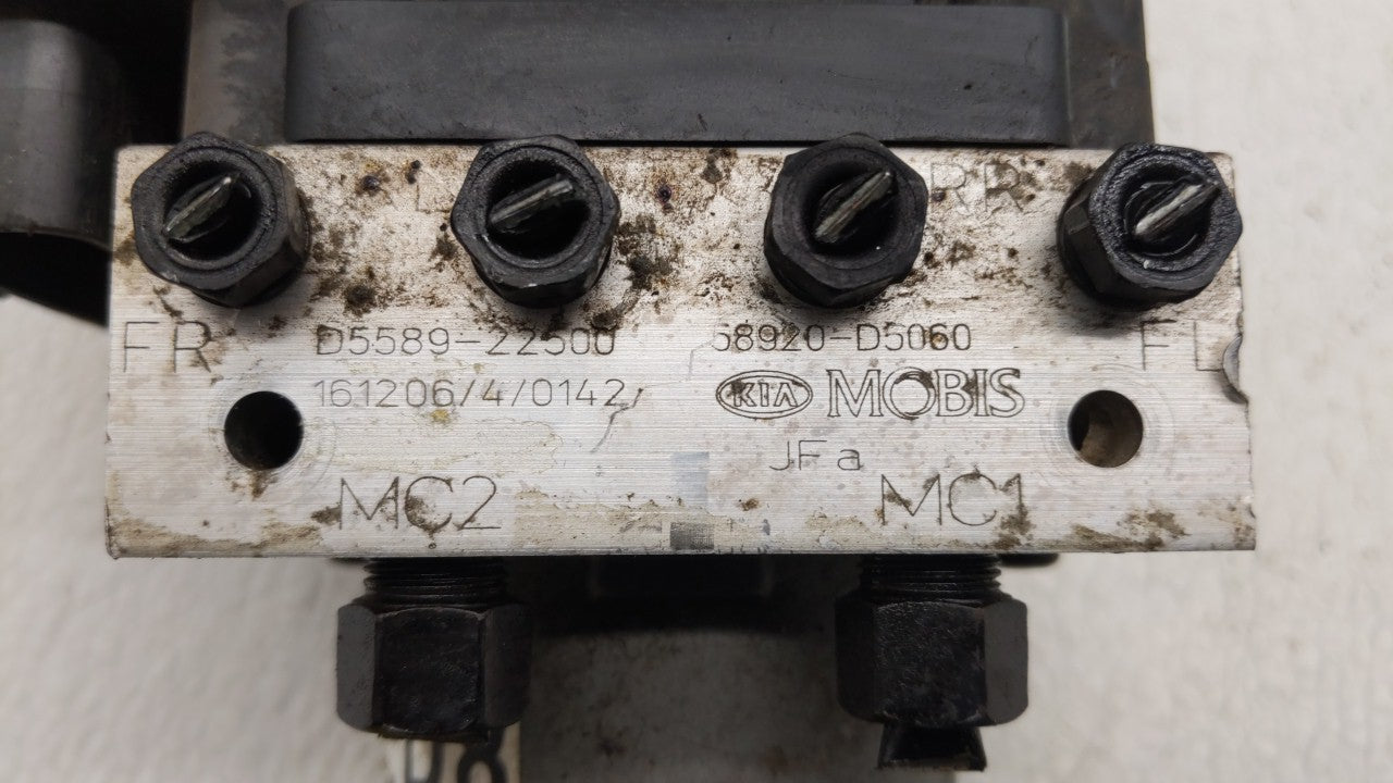 2017-2018 Kia Optima ABS Pump Control Module Replacement P/N:58900-D5060 58920-D5060 Fits Fits 2017 2018 OEM Used Auto Parts