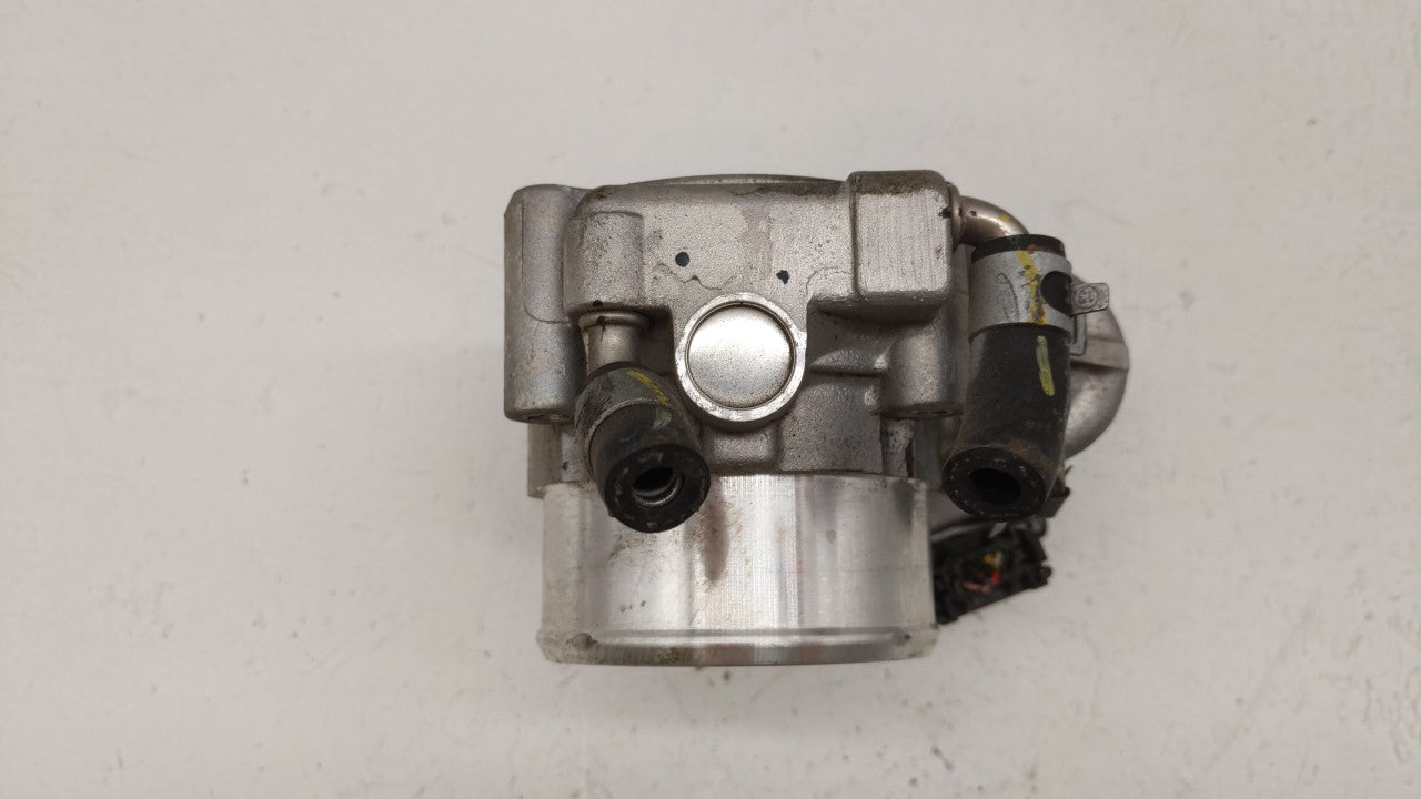 2016-2019 Kia Optima Throttle Body P/N:0 280 750 618 35100-2G600 Fits Fits 2015 2016 2017 2018 2019 OEM Used Auto Parts - Oe