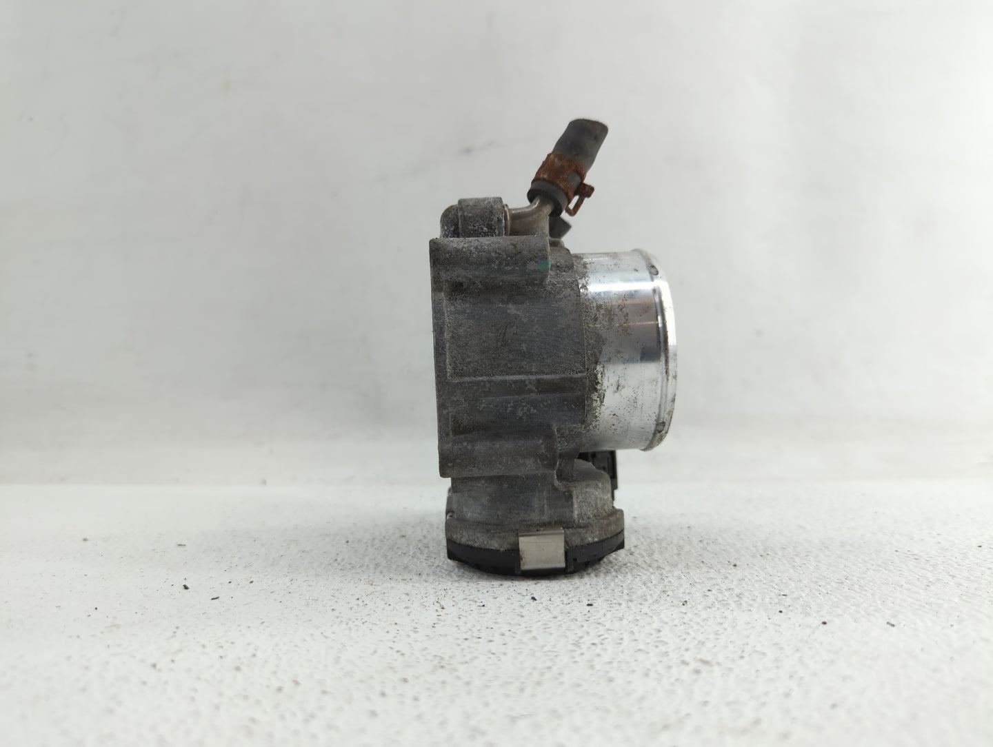 2016-2019 Kia Optima Throttle Body P/N:35100-2G600 Fits Fits 2015 2016 2017 2018 2019 OEM Used Auto Parts - Oemusedautoparts