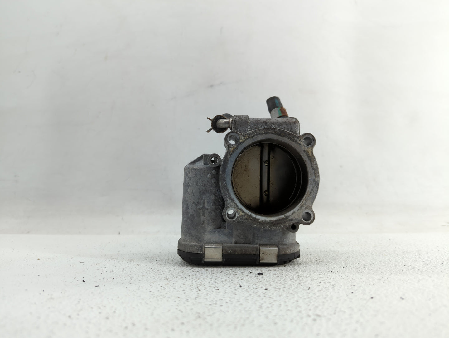 2016-2019 Kia Optima Throttle Body P/N:35100-2G600 Fits Fits 2015 2016 2017 2018 2019 OEM Used Auto Parts - Oemusedautoparts