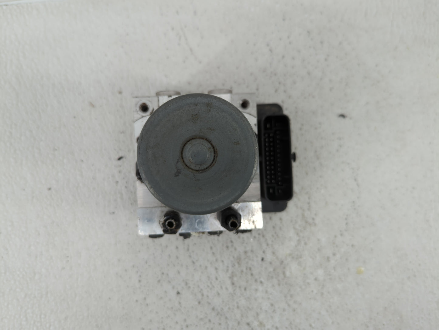 2016-2018 Kia Optima ABS Pump Control Module Replacement P/N:D5589-32500 58920-D5060, 58920-D5010 Fits Fits 2016 2017 2018 O