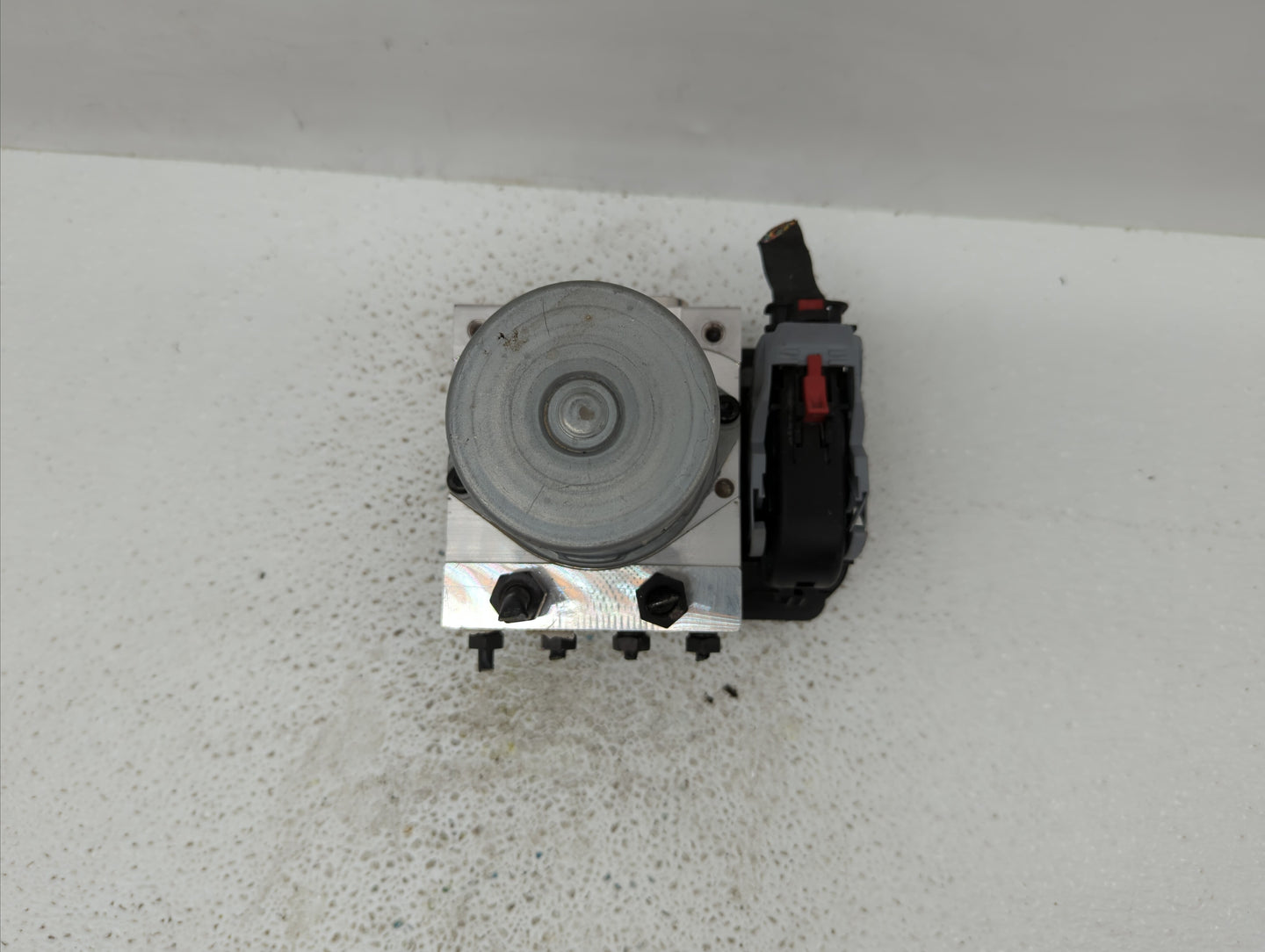 2016-2018 Kia Optima ABS Pump Control Module Replacement P/N:D5589-32500 58920-D5060, 58920-D5010 Fits Fits 2016 2017 2018 O