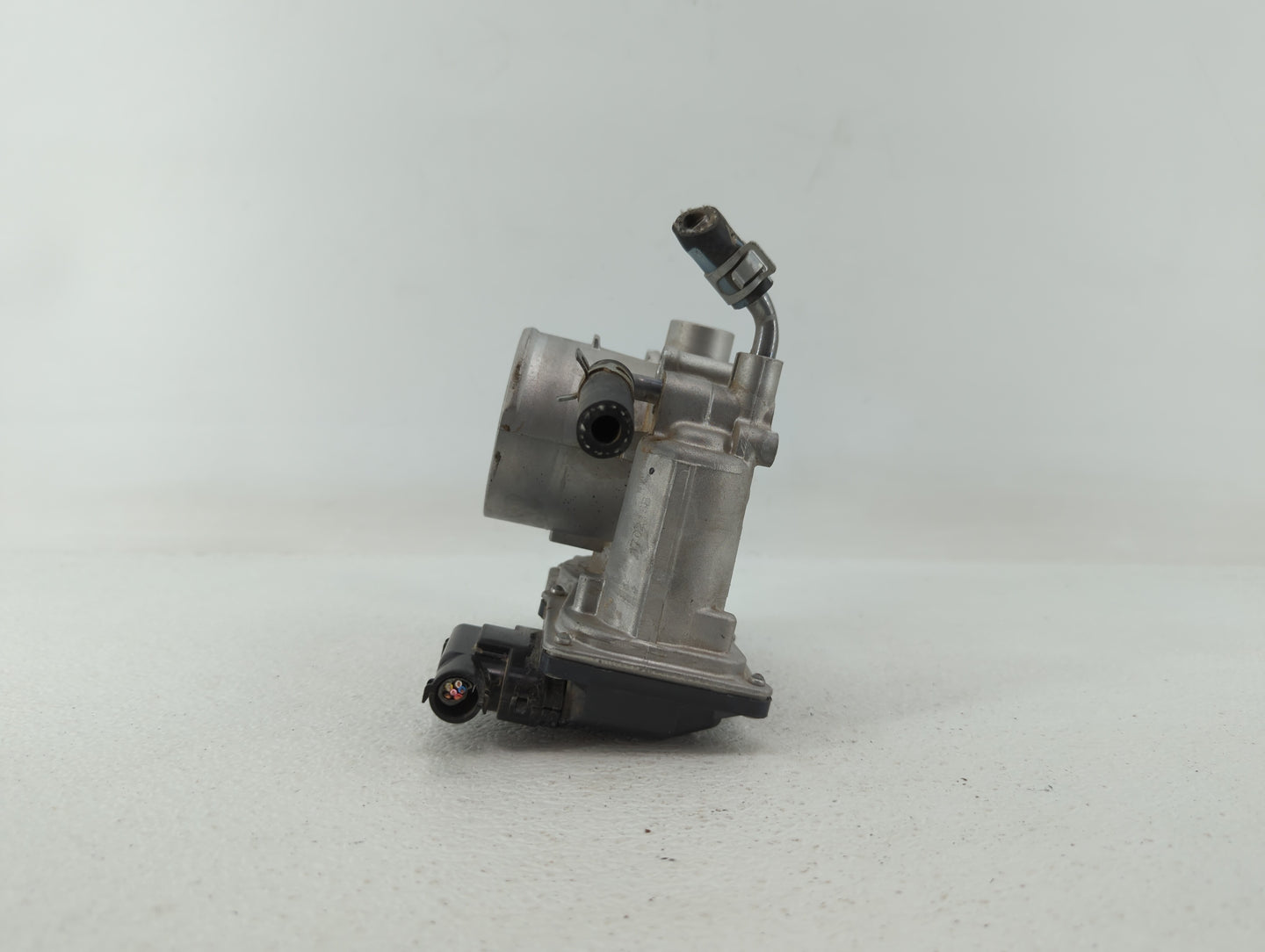 2017-2019 Kia Optima Throttle Body P/N:35100-2E610 Fits Fits 2016 2017 2018 2019 OEM Used Auto Parts - Oemusedautoparts1.com