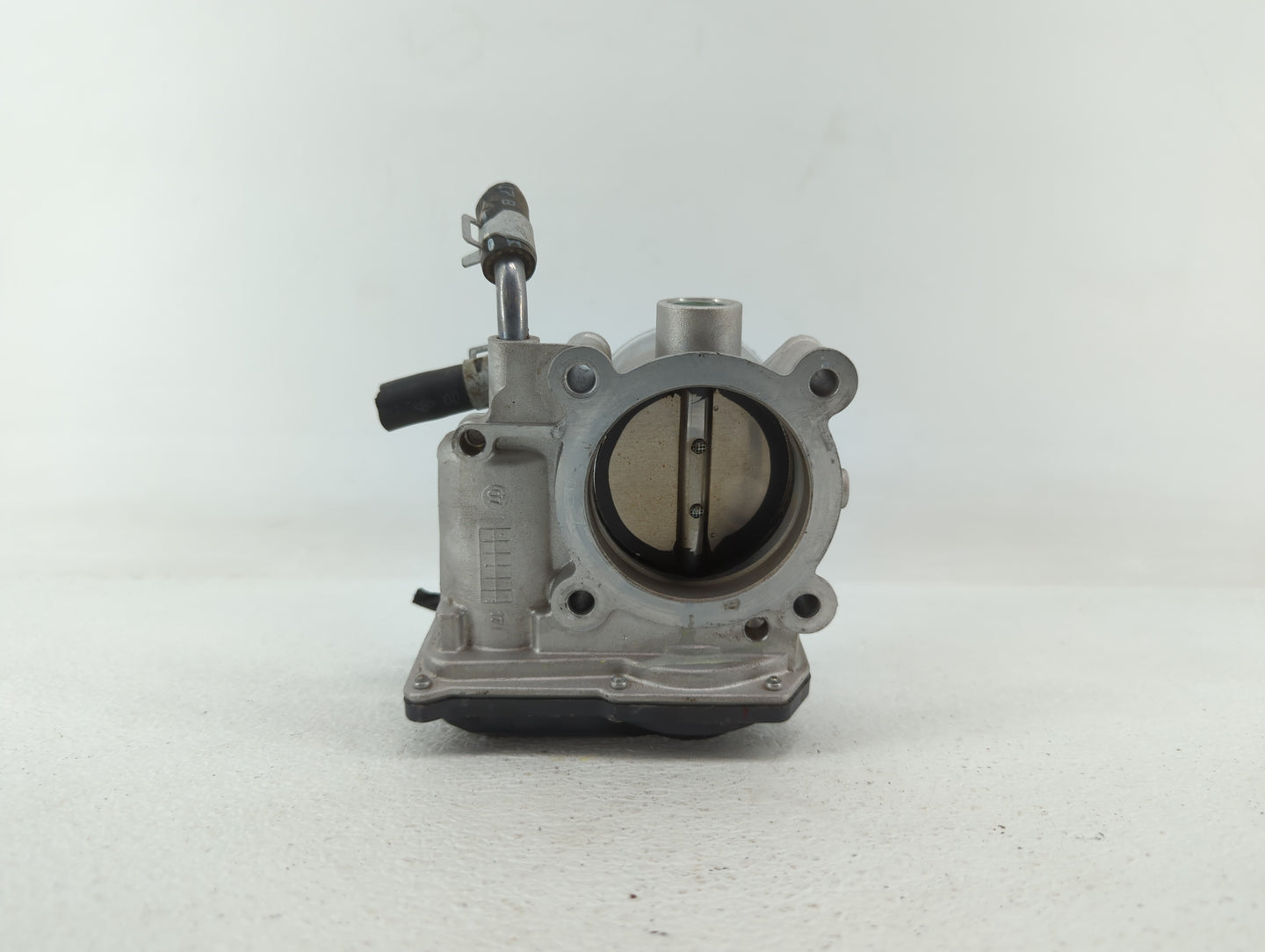 2017-2019 Kia Optima Throttle Body P/N:35100-2E610 Fits Fits 2016 2017 2018 2019 OEM Used Auto Parts - Oemusedautoparts1.com