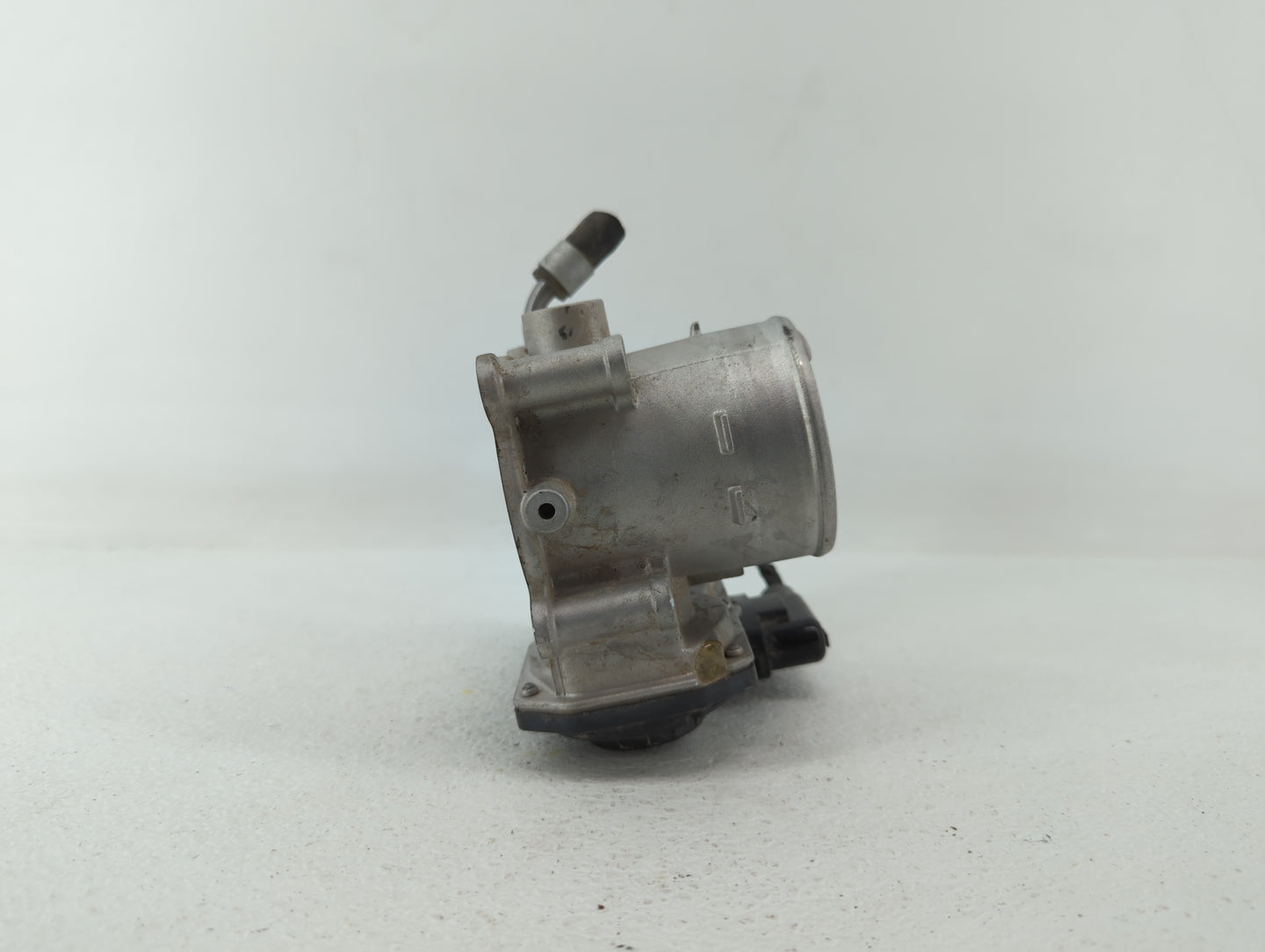 2017-2019 Kia Optima Throttle Body P/N:35100-2E610 Fits Fits 2016 2017 2018 2019 OEM Used Auto Parts - Oemusedautoparts1.com