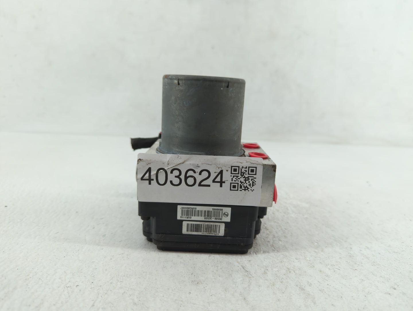2017-2018 Kia Optima ABS Pump Control Module Replacement P/N:58900-D5060 58920-D5060 Fits Fits 2017 2018 OEM Used Auto Parts