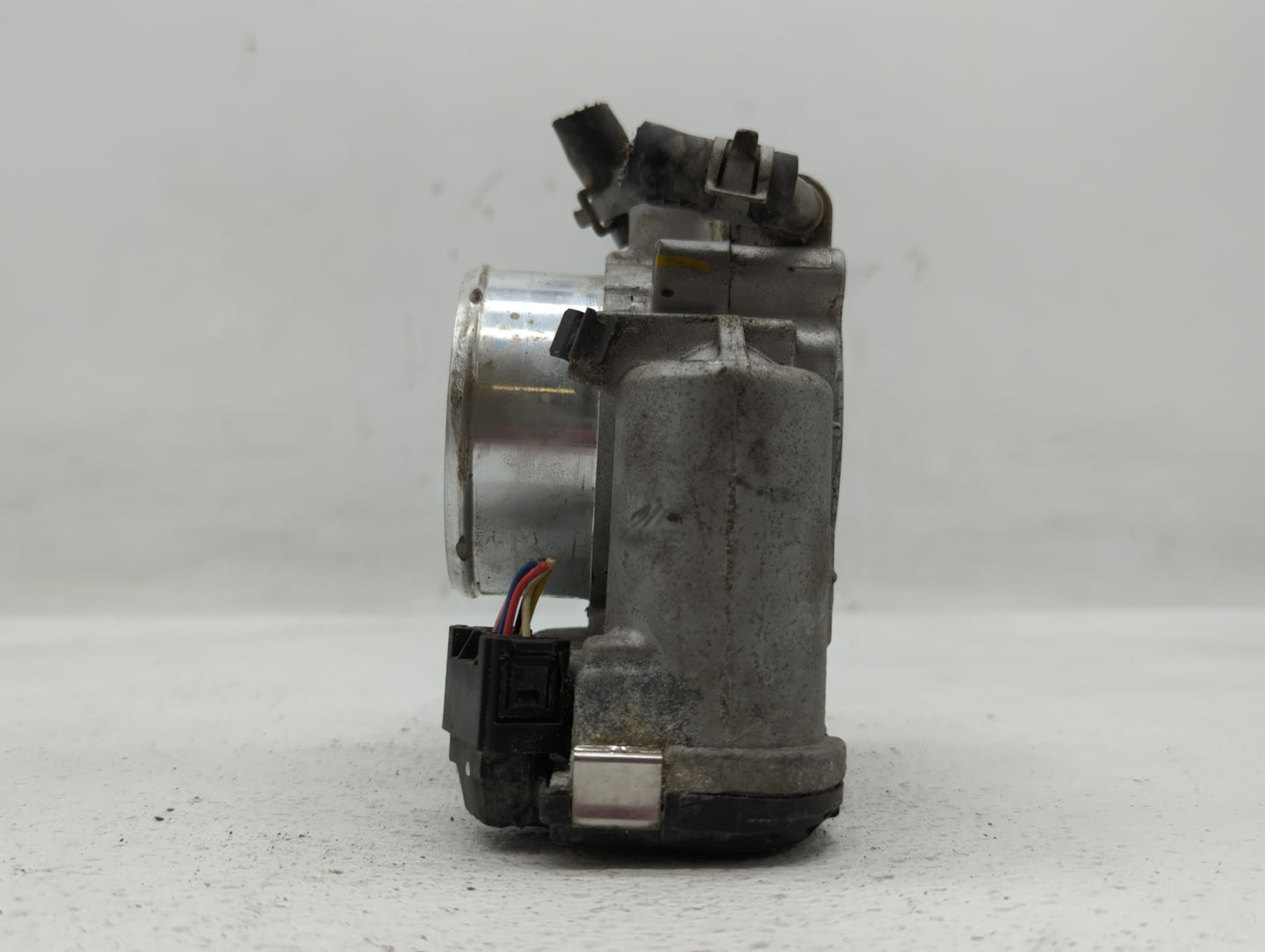 2016-2020 Kia Optima Throttle Body P/N:35100-2G600 Fits Fits 2015 2016 2017 2018 2019 2020 2021 OEM Used Auto Parts - Oemuse