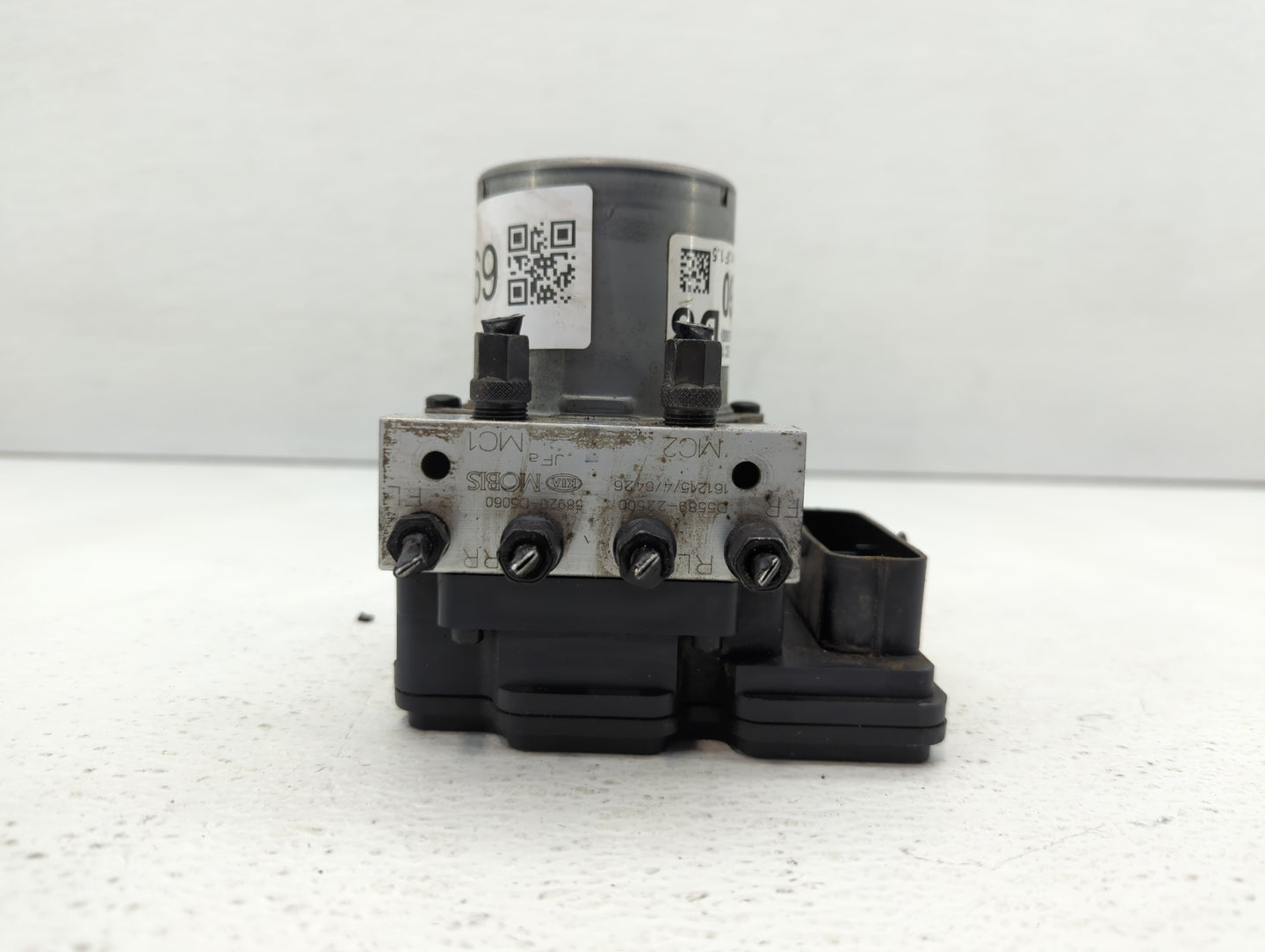 2016-2018 Kia Optima ABS Pump Control Module Replacement P/N:58900-D5010 D5589-30500, 58920-2T550 Fits Fits 2016 2017 2018 O