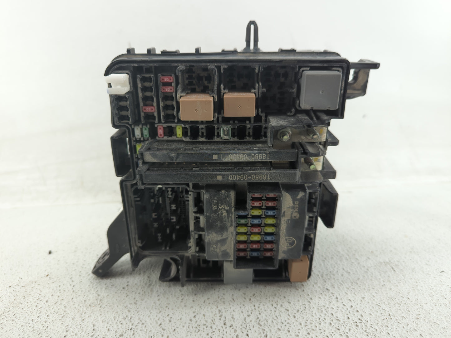 2017-2019 Kia Optima Fusebox Fuse Box Panel Relay Module P/N:91230-A8120 Fits Fits 2017 2018 2019 OEM Used Auto Parts - Oemu