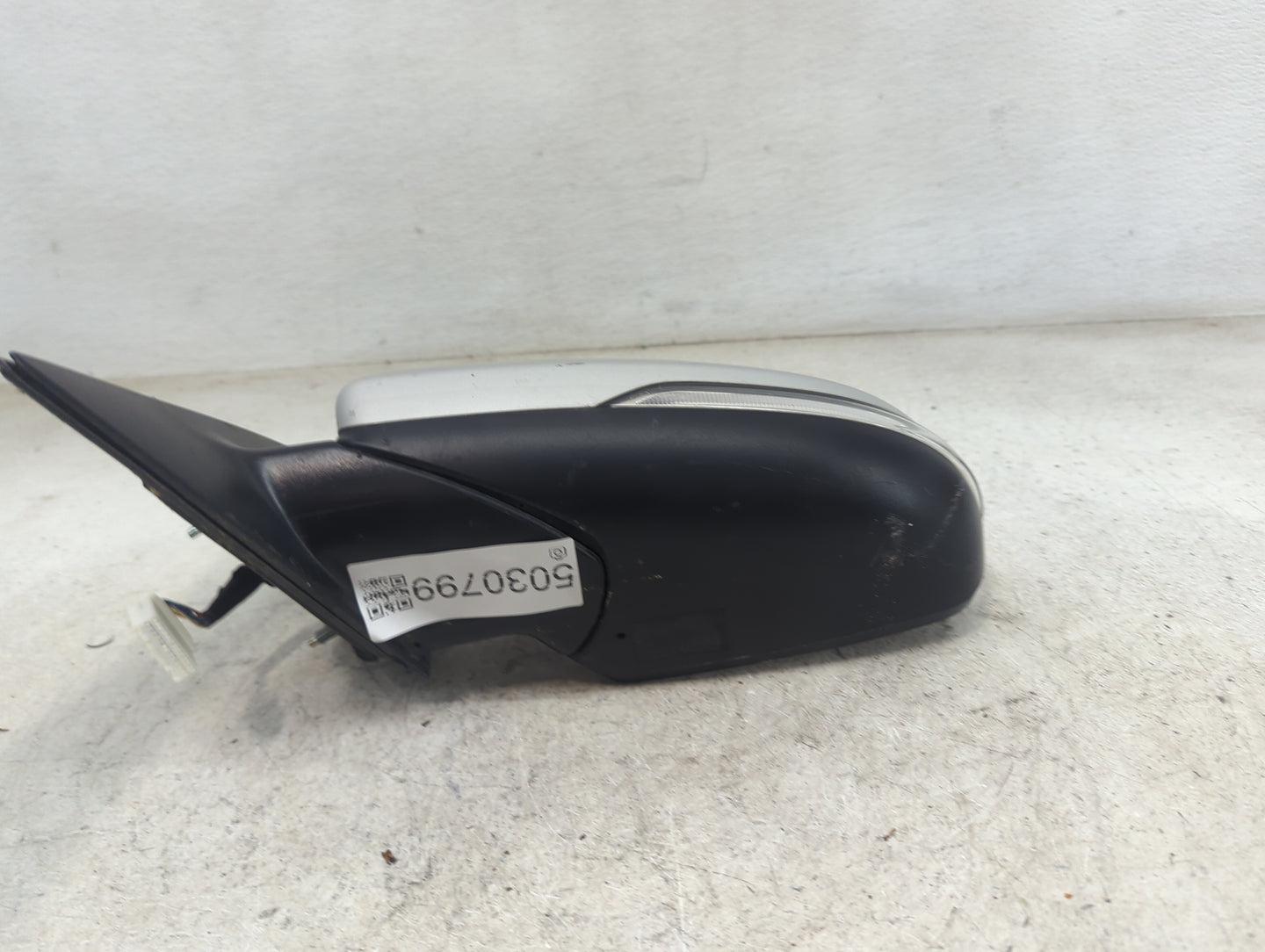 2016-2018 Kia Optima Driver Side View Mirror - Left Door Mirror OEM Used - Oemusedautoparts1.com