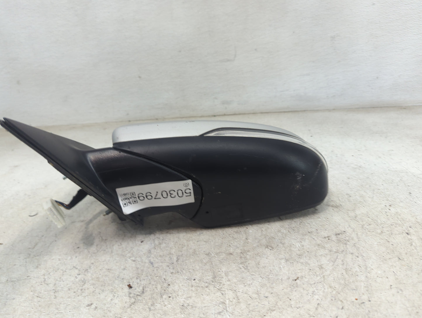 2016-2018 Kia Optima Driver Side View Mirror - Left Door Mirror OEM Used - Oemusedautoparts1.com