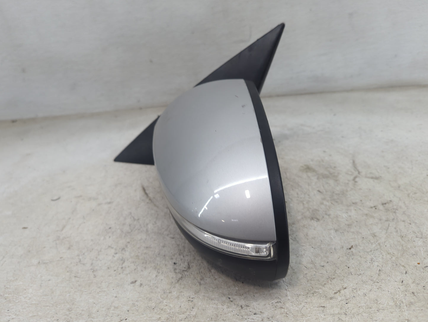 2016-2018 Kia Optima Driver Side View Mirror - Left Door Mirror OEM Used - Oemusedautoparts1.com