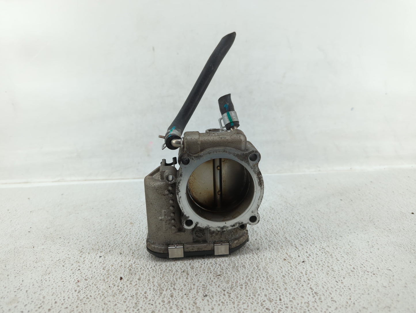 2016-2020 Kia Optima Throttle Body P/N:35100-2G600 Fits Fits 2015 2016 2017 2018 2019 2020 2021 OEM Used Auto Parts - Oemuse