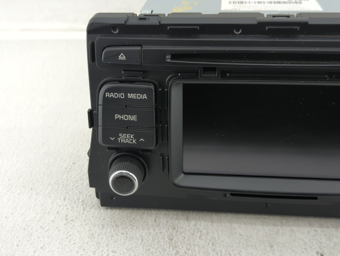 2017-2018 Kia Optima Am Fm Cd Player Radio Receiver - Oemusedautoparts1.com