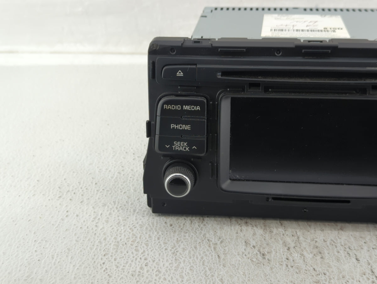 2017-2018 Kia Optima Am Fm Cd Player Radio Receiver 530623 - Oemusedautoparts1.com