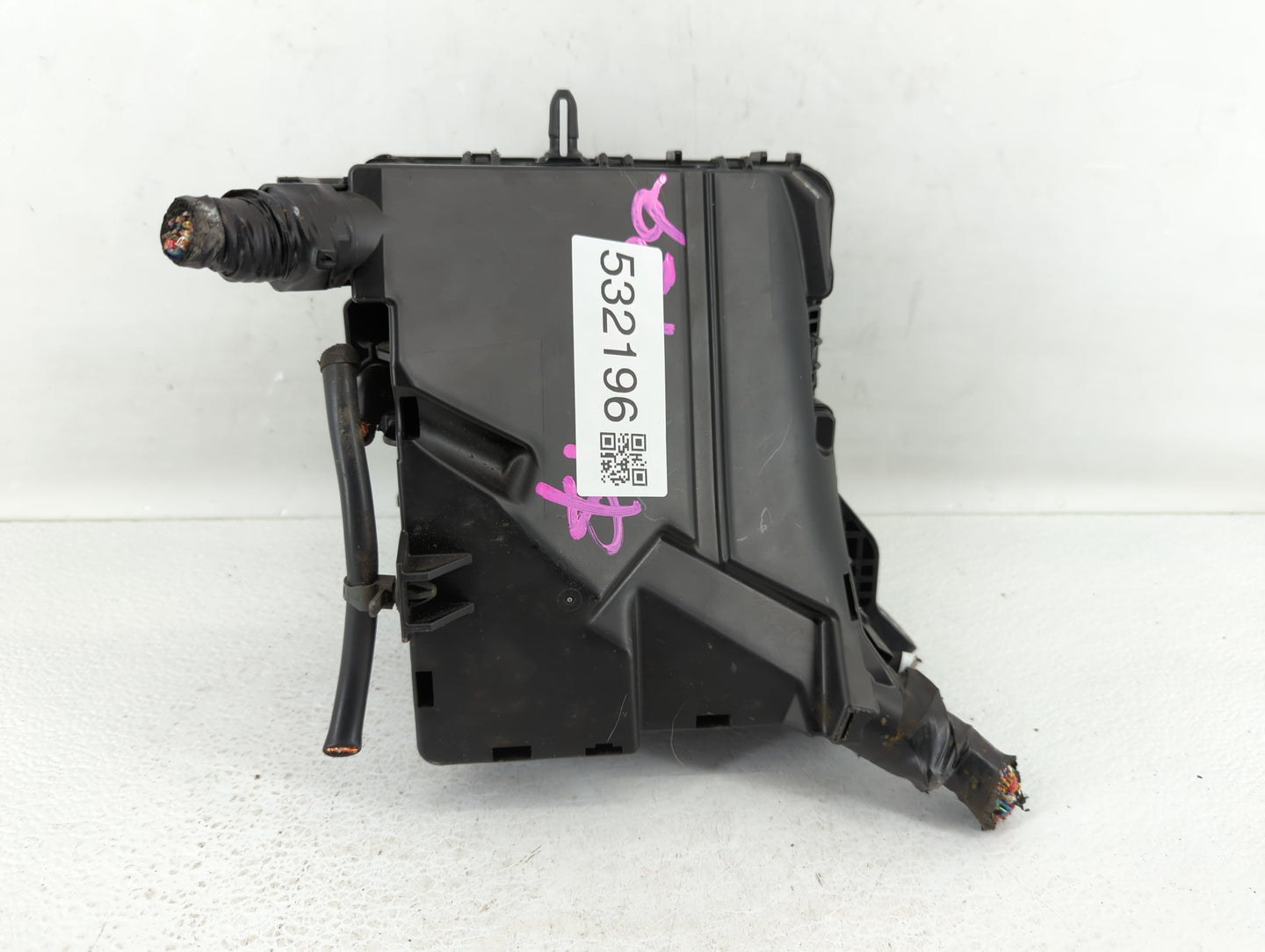 2016-2019 Kia Optima Fusebox Fuse Box Panel Relay Module P/N:91950-D5822 Fits Fits 2016 2017 2018 2019 OEM Used Auto Parts -