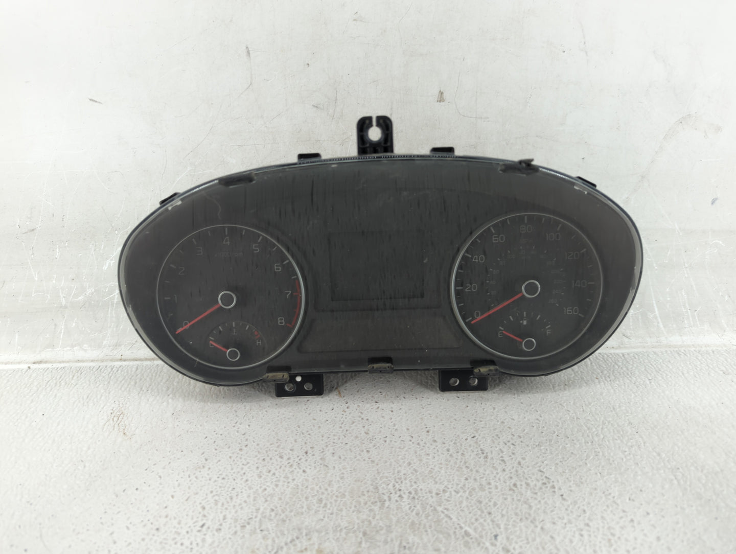 2017-2018 Kia Optima Instrument Cluster Speedometer Gauges P/N:94001-D5300 Fits Fits 2017 2018 OEM Used Auto Parts - Oemused
