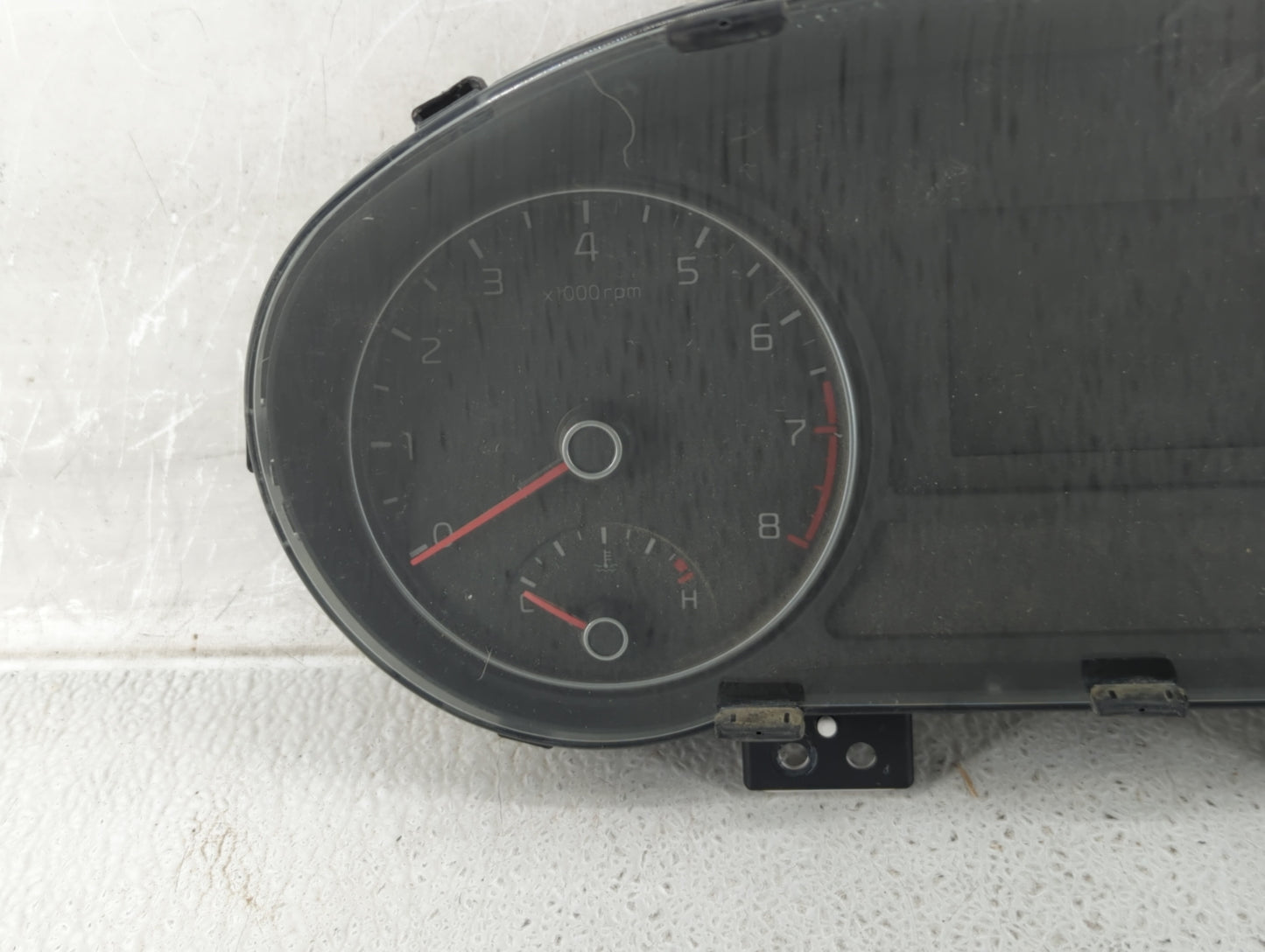 2017-2018 Kia Optima Instrument Cluster Speedometer Gauges P/N:94001-D5300 Fits Fits 2017 2018 OEM Used Auto Parts - Oemused