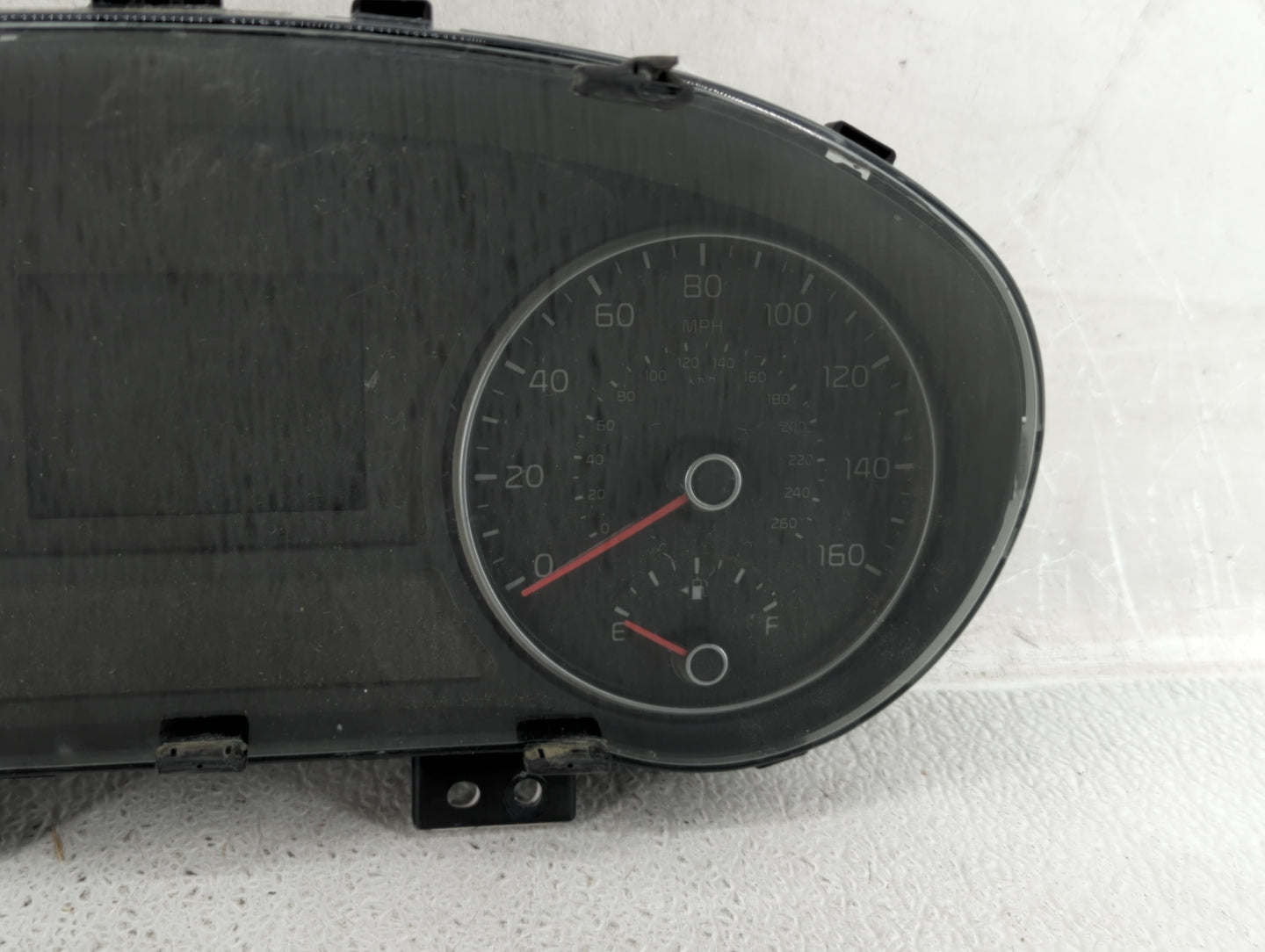 2017-2018 Kia Optima Instrument Cluster Speedometer Gauges P/N:94001-D5300 Fits Fits 2017 2018 OEM Used Auto Parts - Oemused