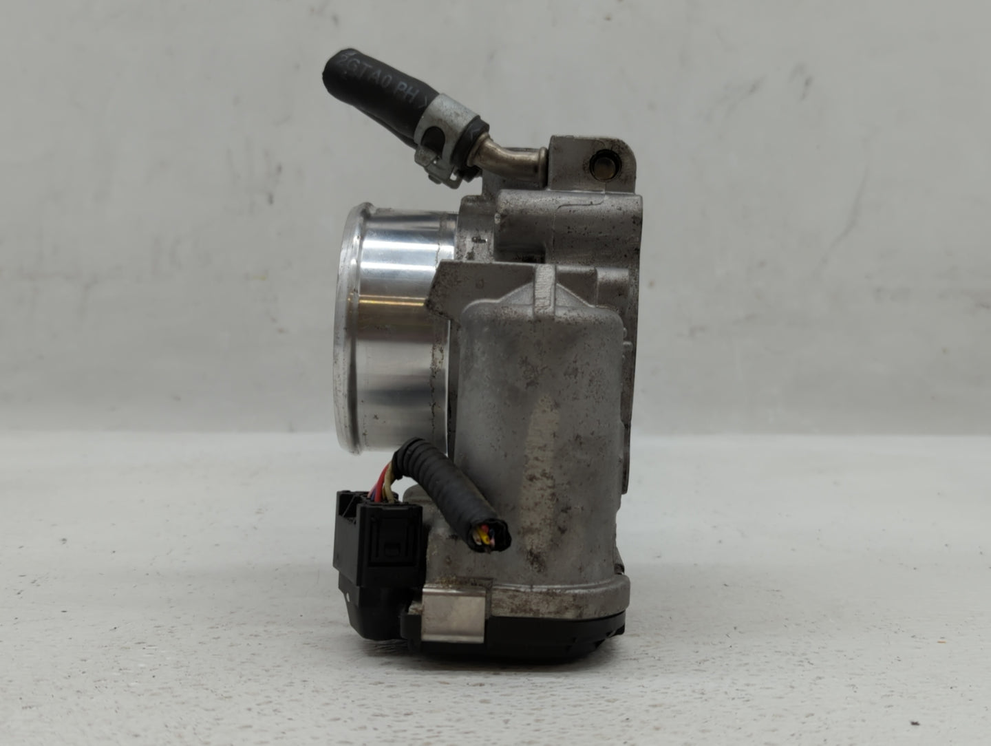 2016-2020 Kia Optima Throttle Body P/N:35100-2G610 Fits Fits 2015 2016 2017 2018 2019 2020 2021 OEM Used Auto Parts - Oemuse