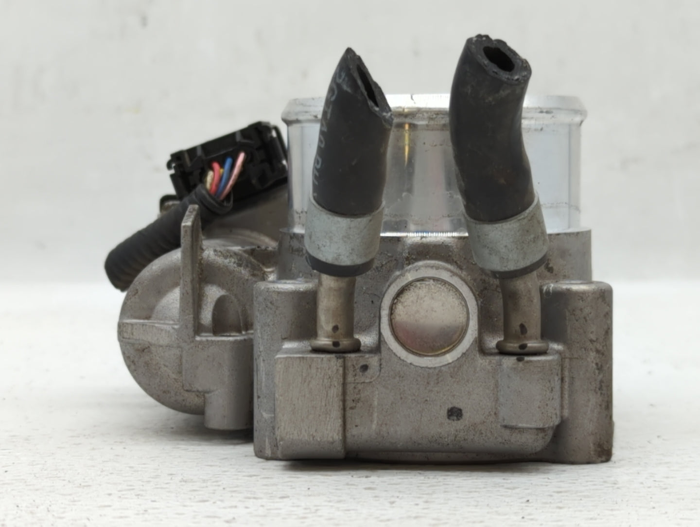 2016-2020 Kia Optima Throttle Body P/N:35100-2G610 Fits Fits 2015 2016 2017 2018 2019 2020 2021 OEM Used Auto Parts - Oemuse
