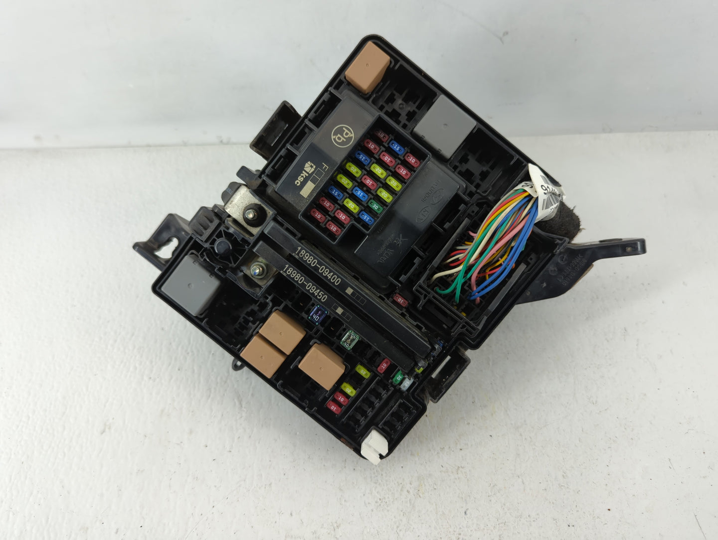 2016-2019 Kia Optima Fusebox Fuse Box Panel Relay Module P/N:91950-D5822 Fits Fits 2016 2017 2018 2019 OEM Used Auto Parts -
