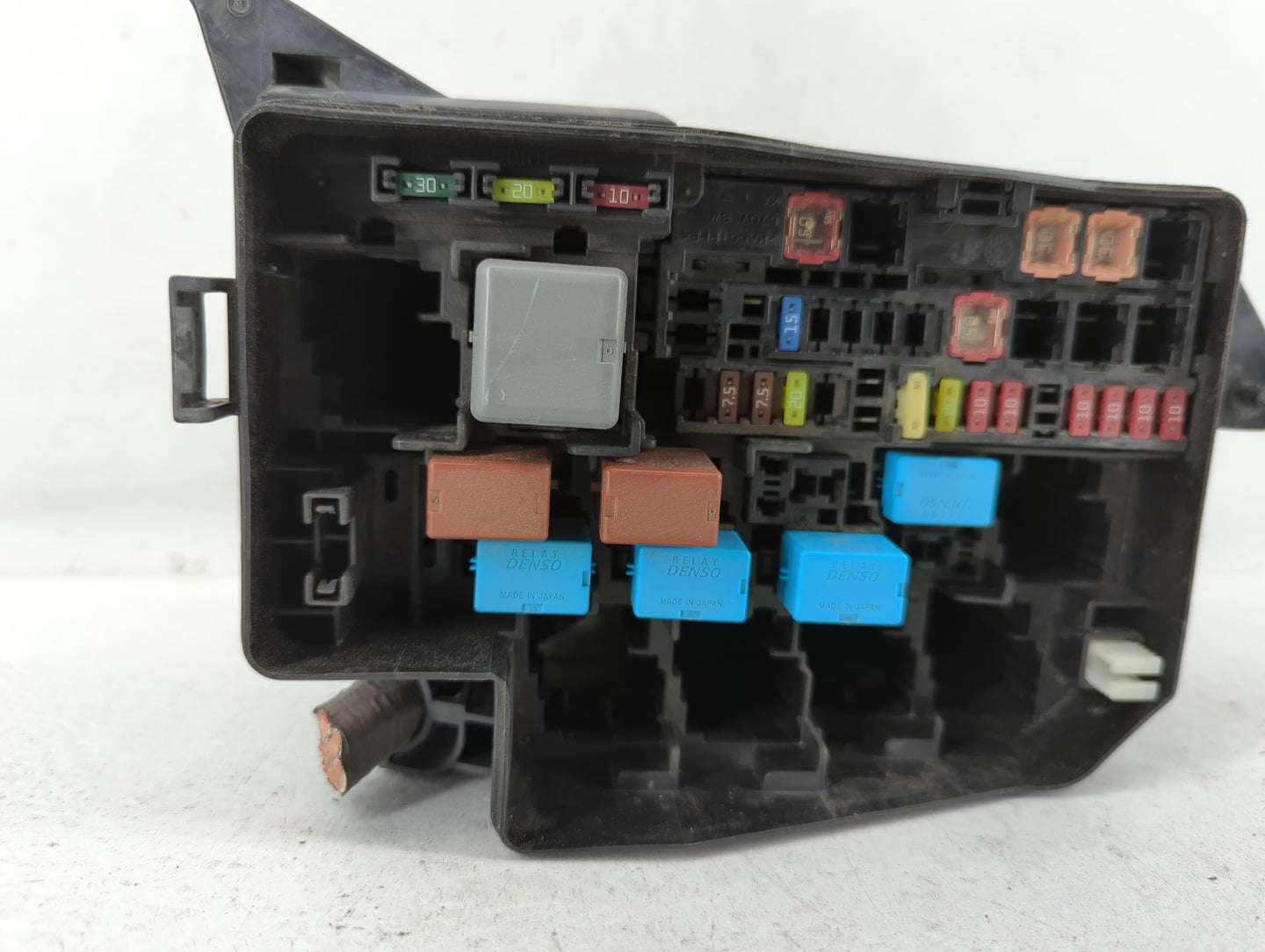 2016-2019 Kia Optima Fusebox Fuse Box Panel Relay Module P/N:82662-42280 Fits Fits 2016 2017 2018 2019 OEM Used Auto Parts -