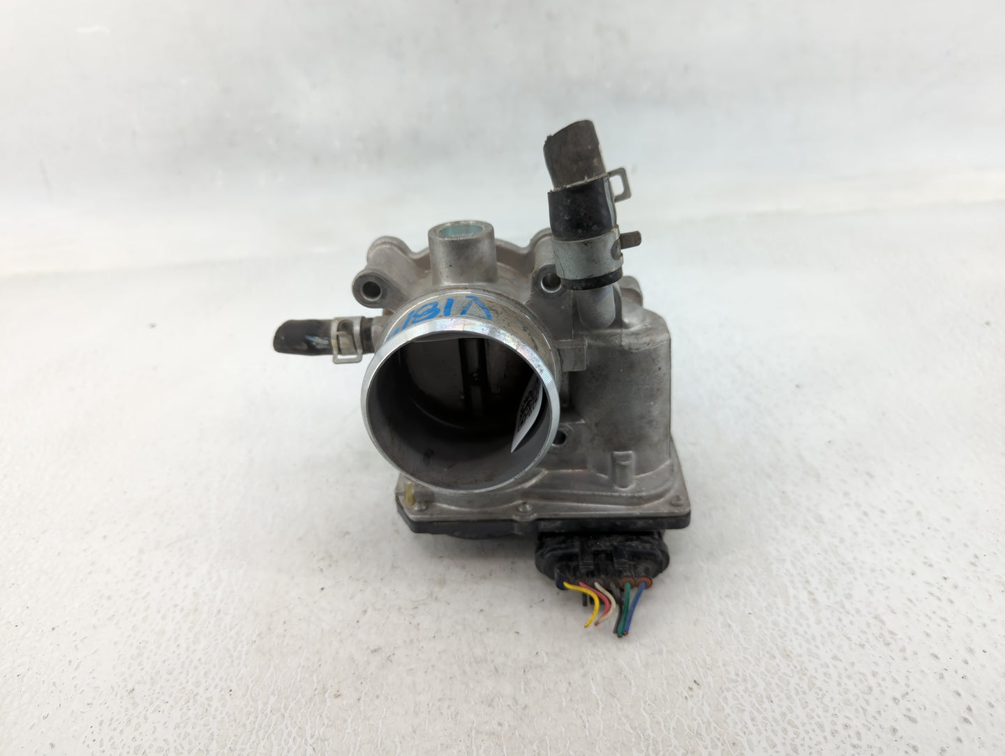 2016-2020 Kia Optima Throttle Body P/N:35100-2B340 Fits Fits 2015 2016 2017 2018 2019 2020 2021 2022 OEM Used Auto Parts - O