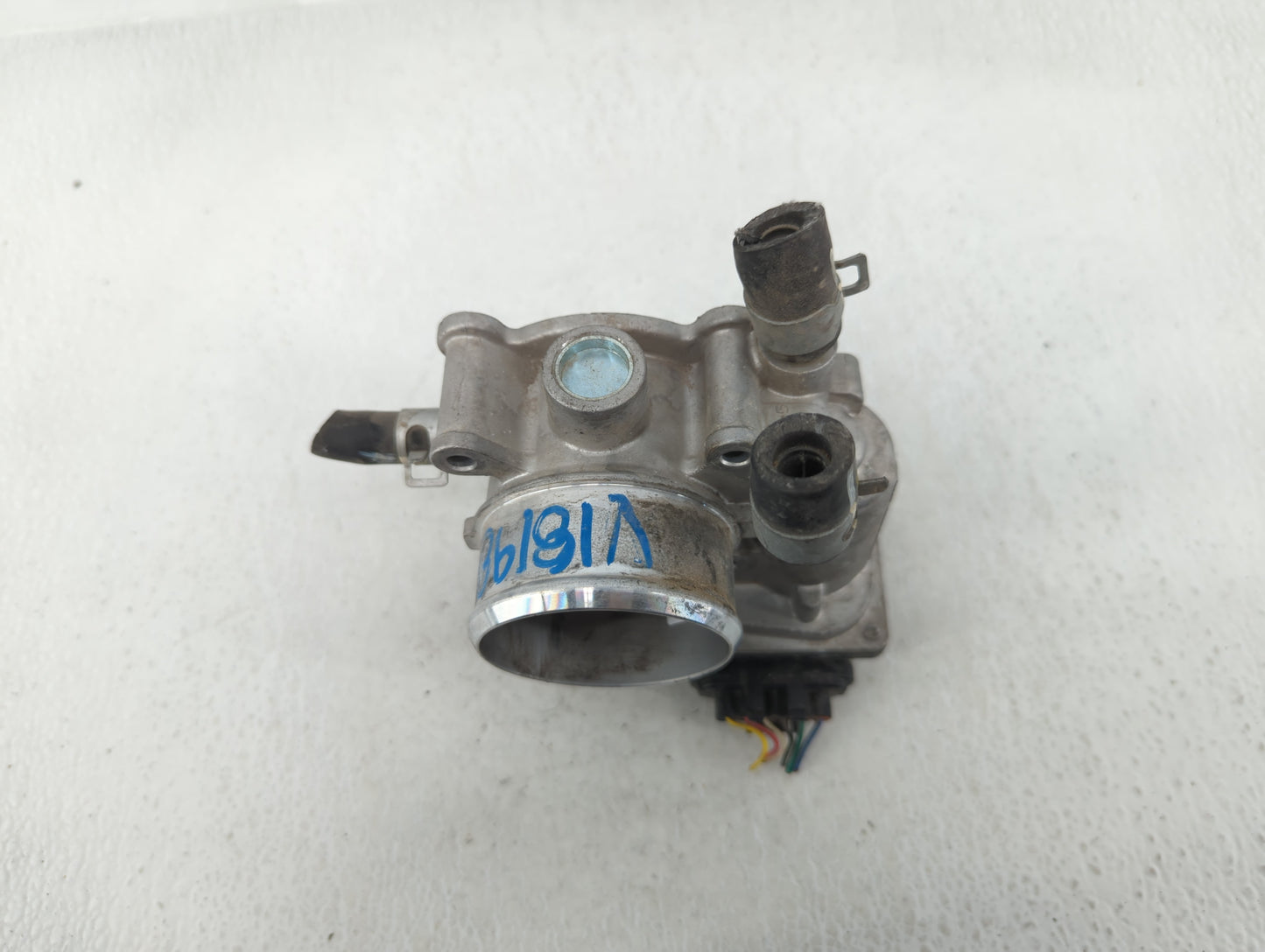 2016-2020 Kia Optima Throttle Body P/N:35100-2B340 Fits Fits 2015 2016 2017 2018 2019 2020 2021 2022 OEM Used Auto Parts - O
