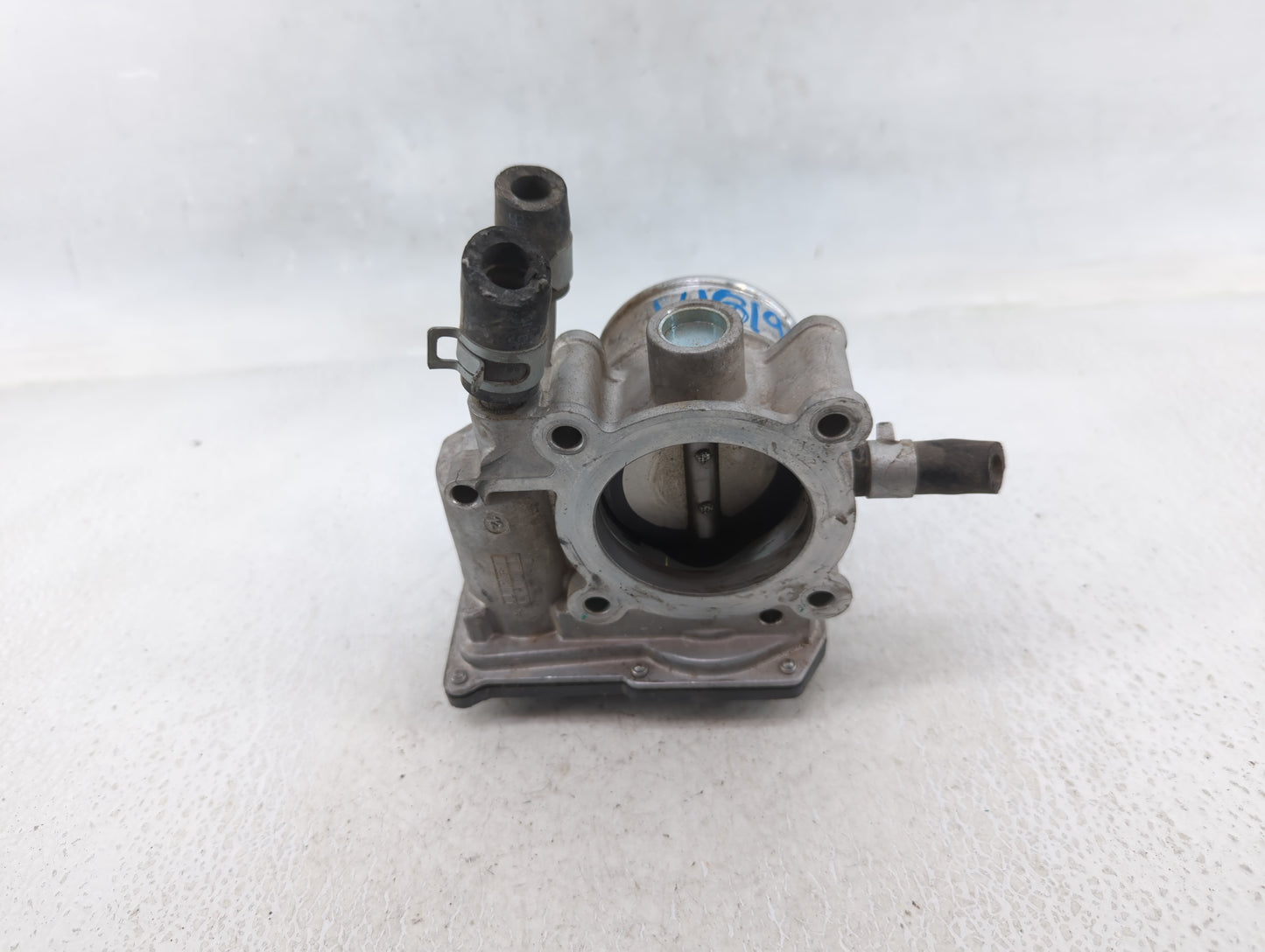 2016-2020 Kia Optima Throttle Body P/N:35100-2B340 Fits Fits 2015 2016 2017 2018 2019 2020 2021 2022 OEM Used Auto Parts - O