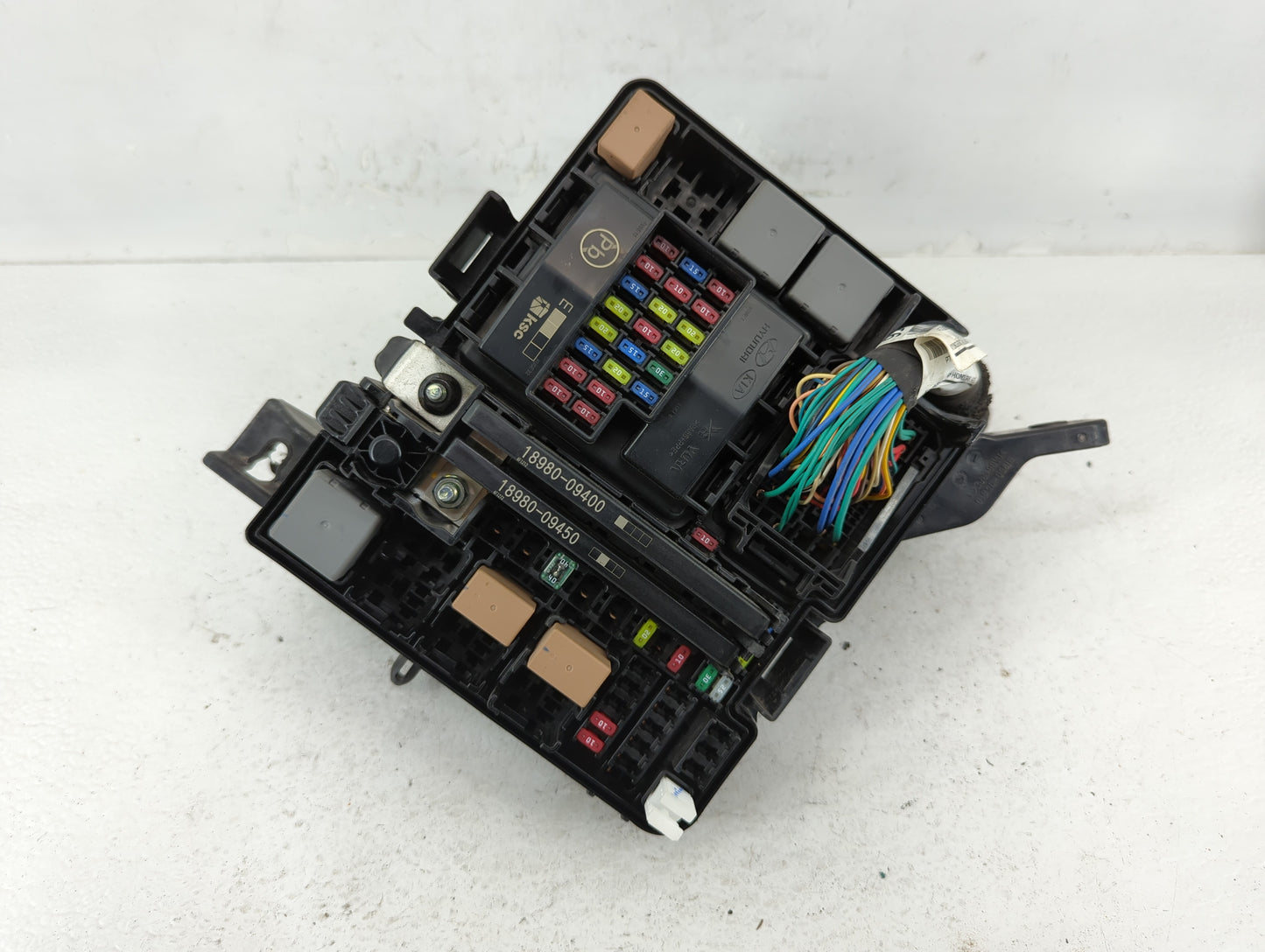 2016-2019 Kia Optima Fusebox Fuse Box Panel Relay Module P/N:91950-D5822 Fits Fits 2016 2017 2018 2019 OEM Used Auto Parts -